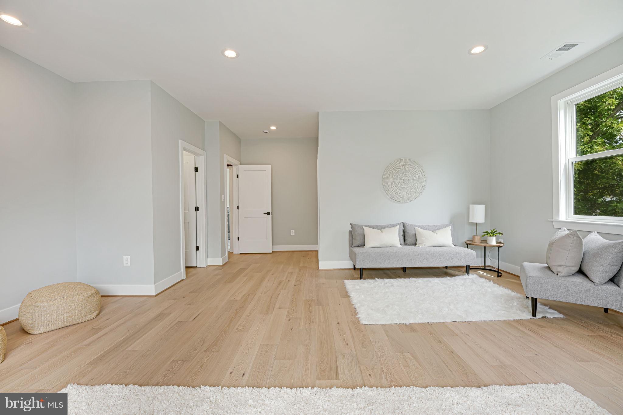 RAVENSWORTH - Residential