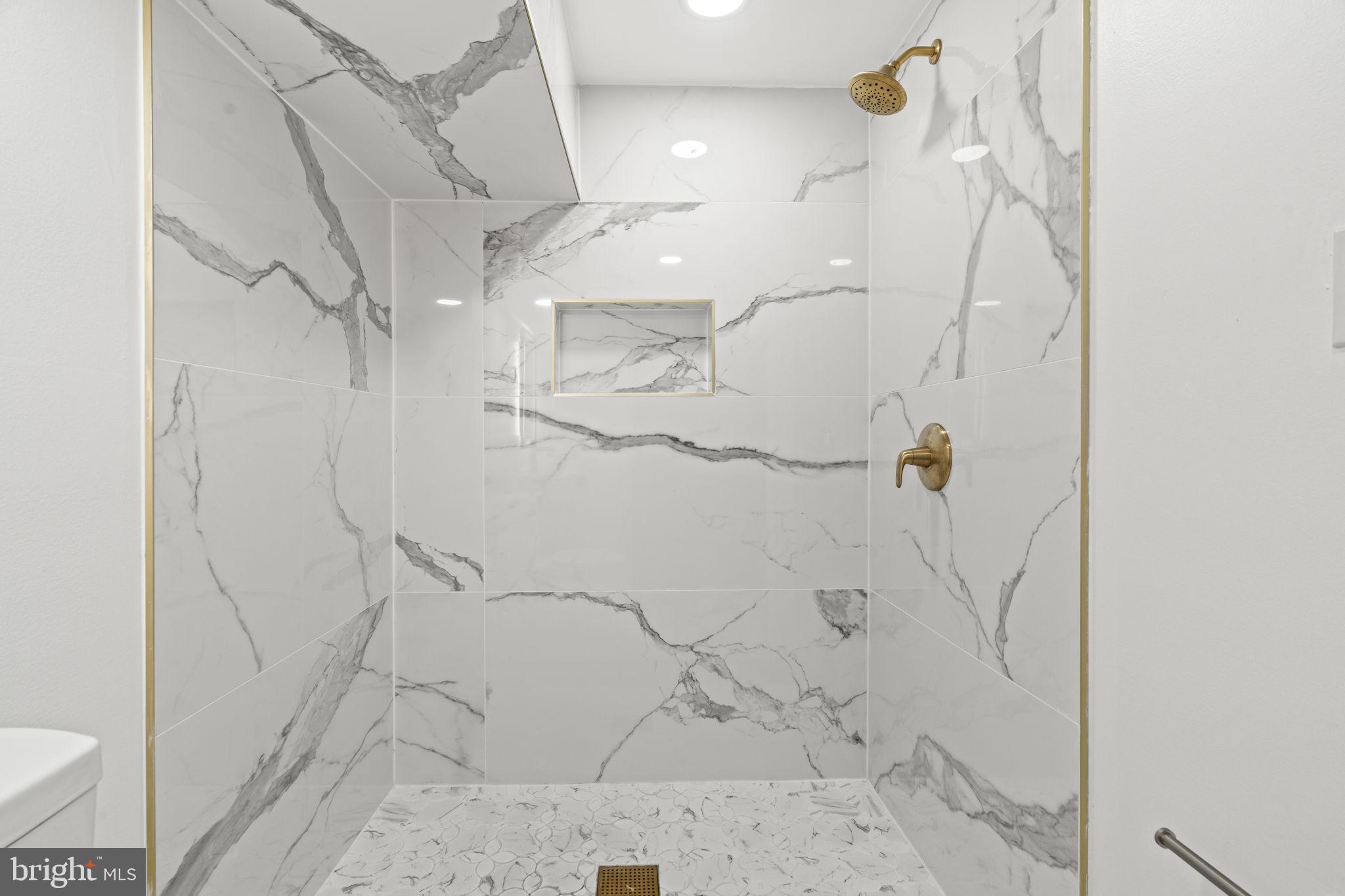 KINGSESSING - Residential