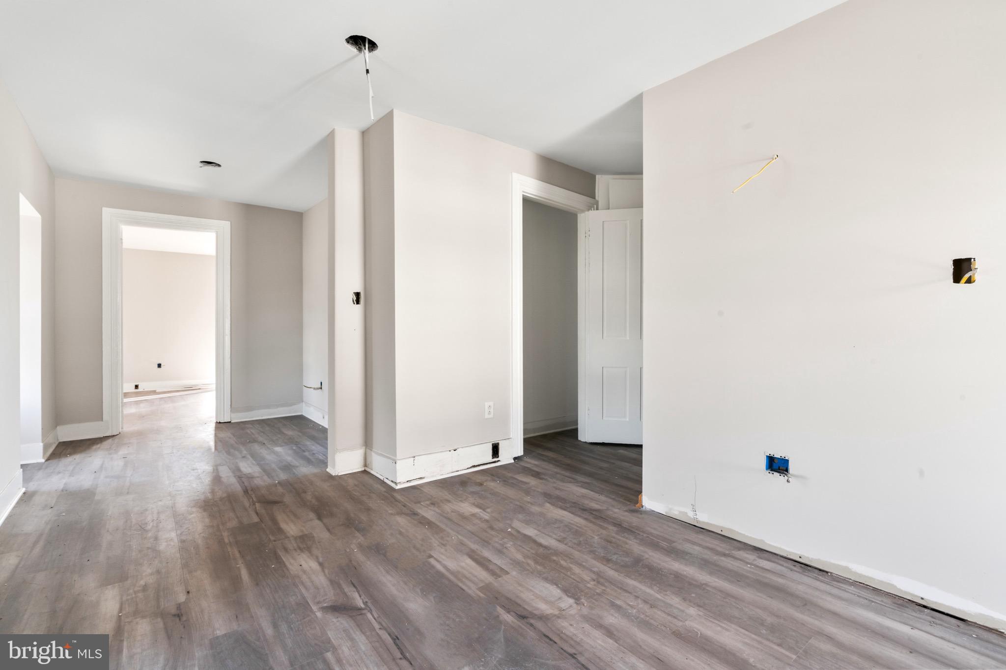 NEW CASTLE - Residential