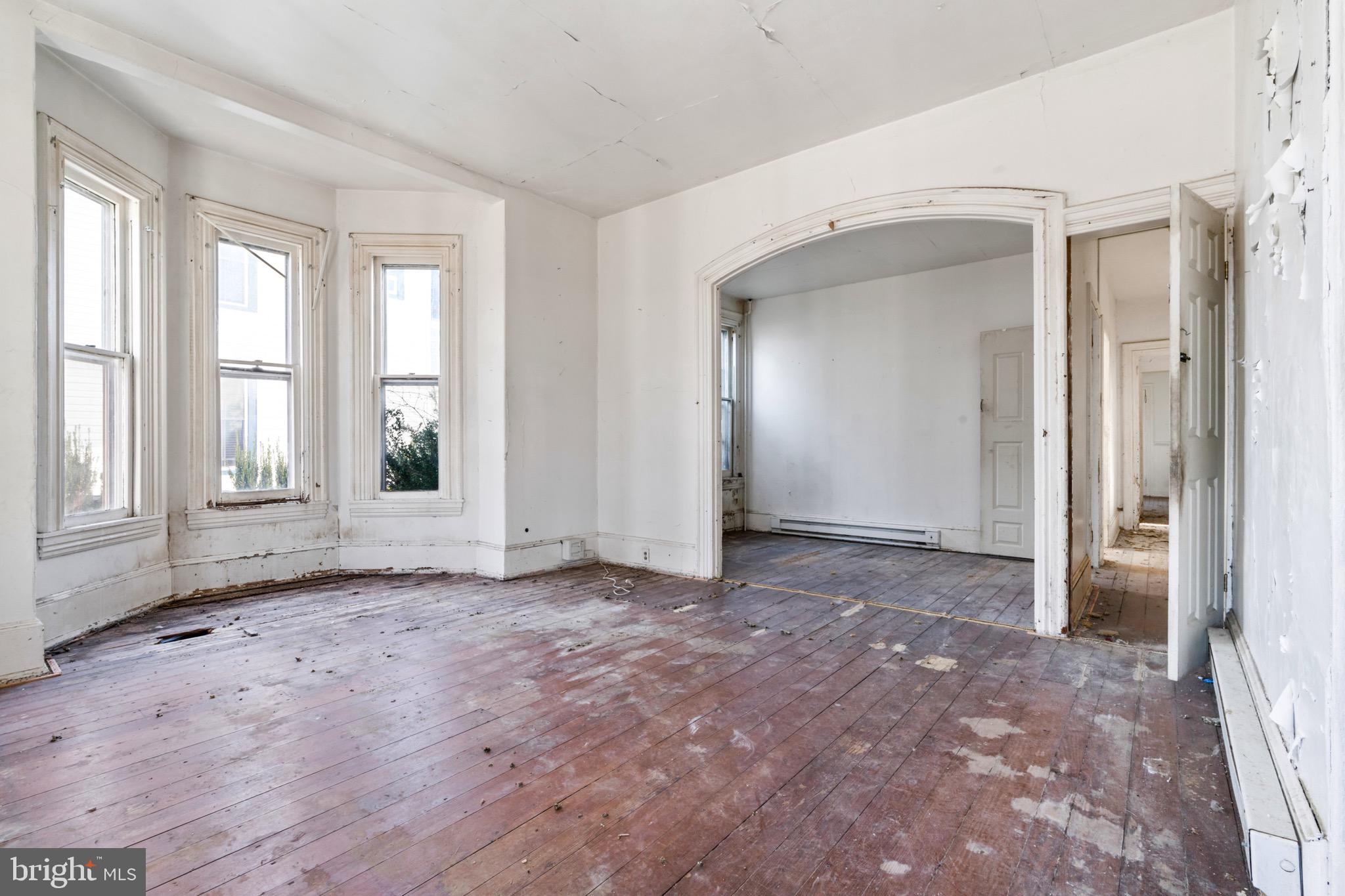 NEW CASTLE - Residential