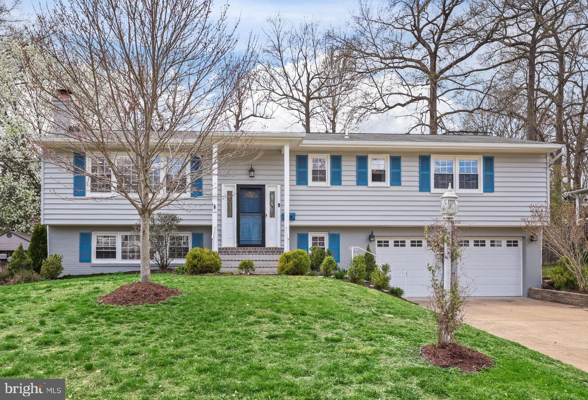 RIVERSIDE ESTATES - Residential