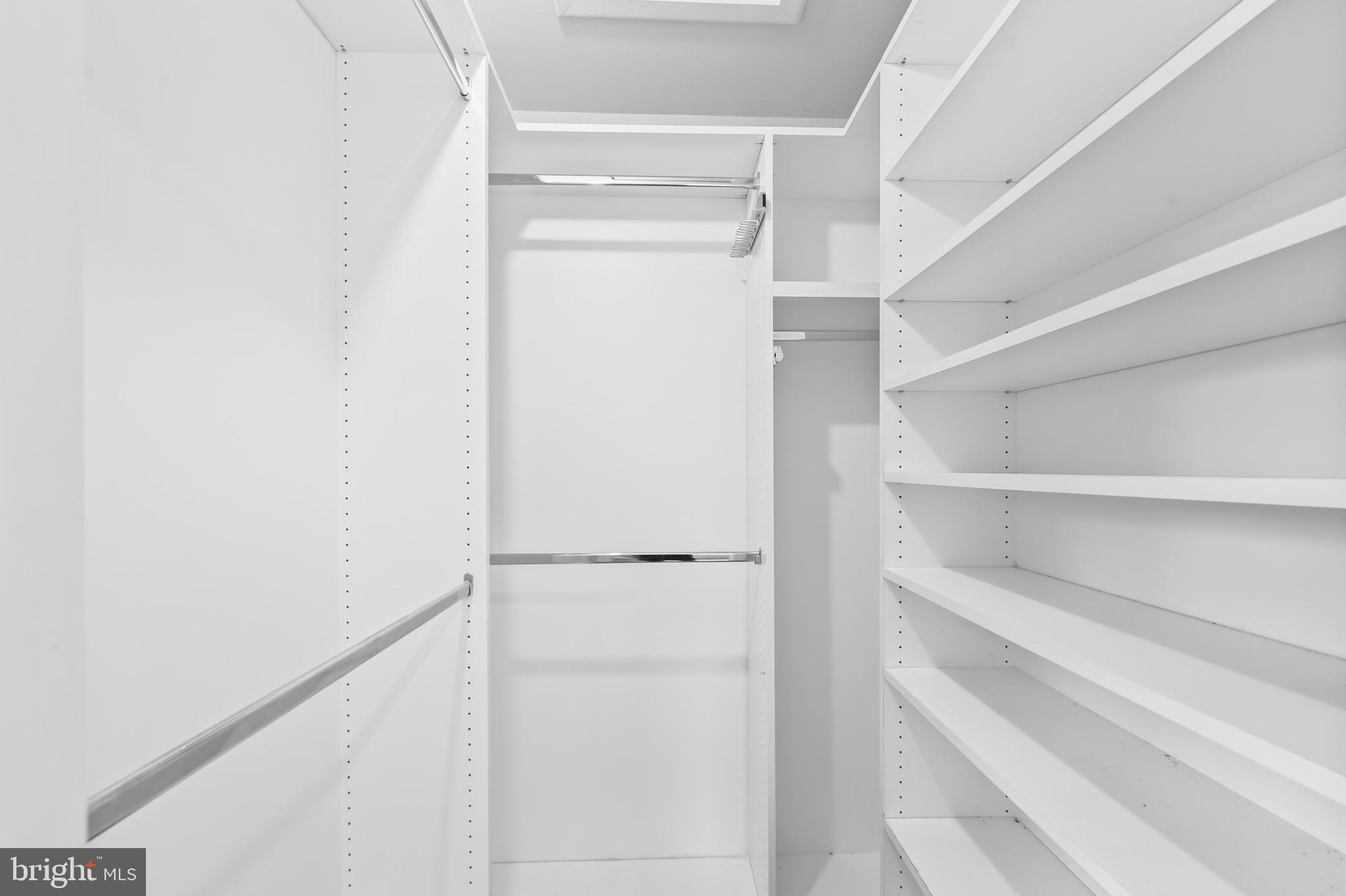 RIVERSIDE ESTATES - Residential