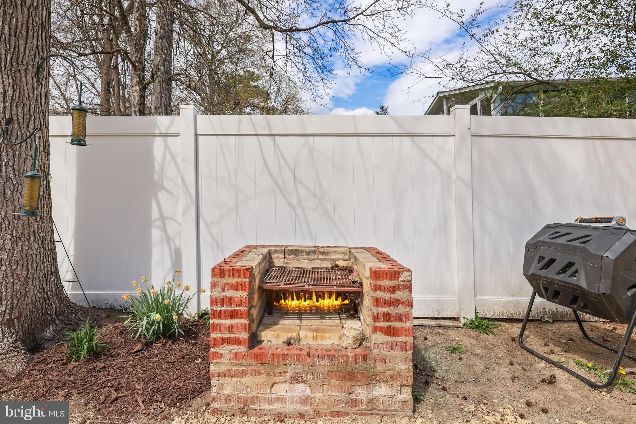 RIVERSIDE ESTATES - Residential