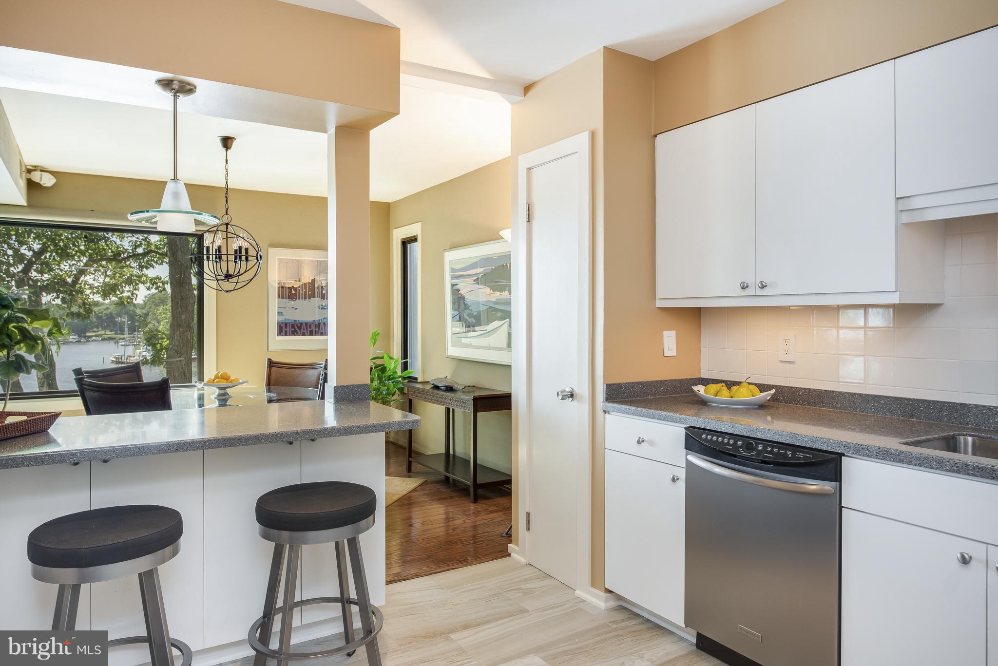 THE POINT CONDO - Residential