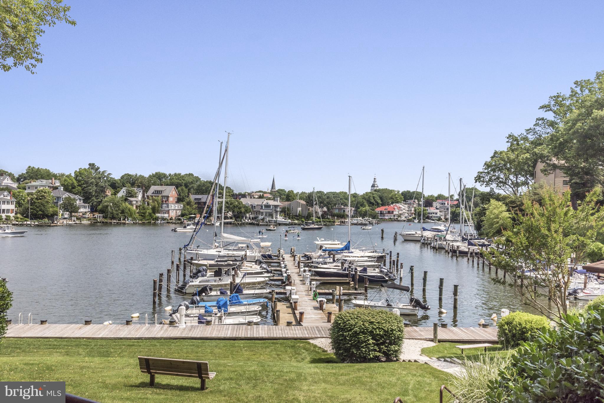 THE POINT CONDO - Residential