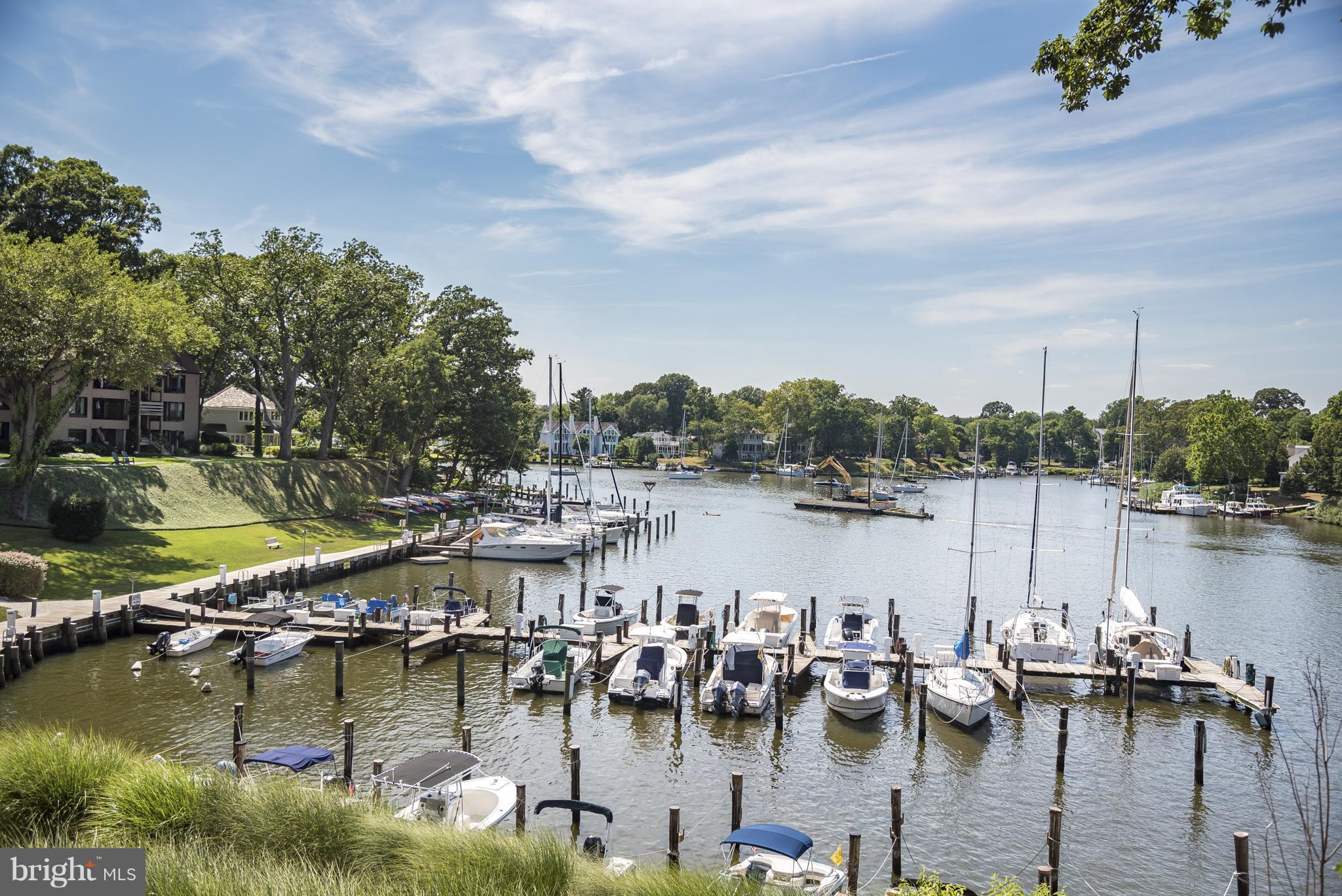 THE POINT CONDO - Residential