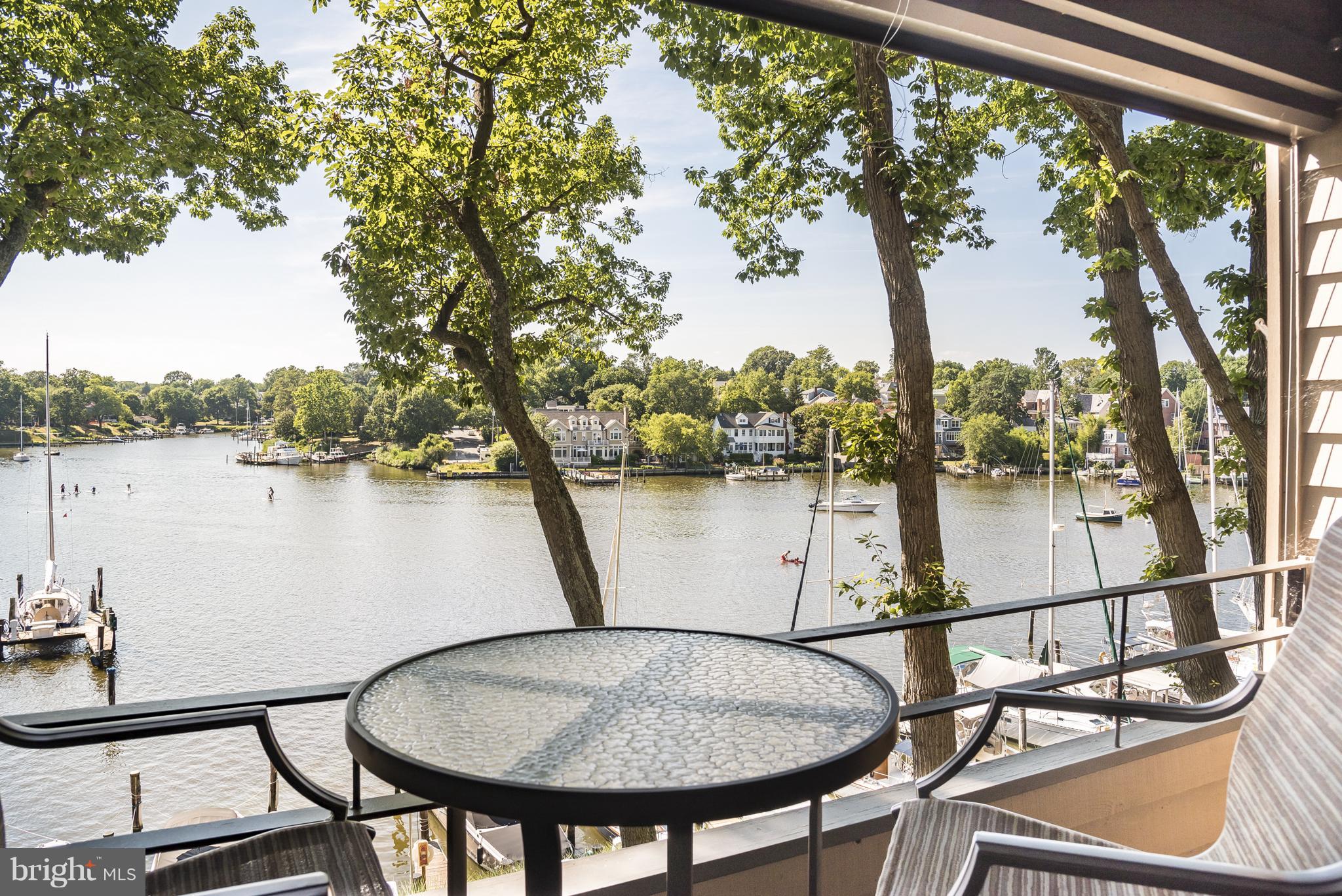 THE POINT CONDO - Residential