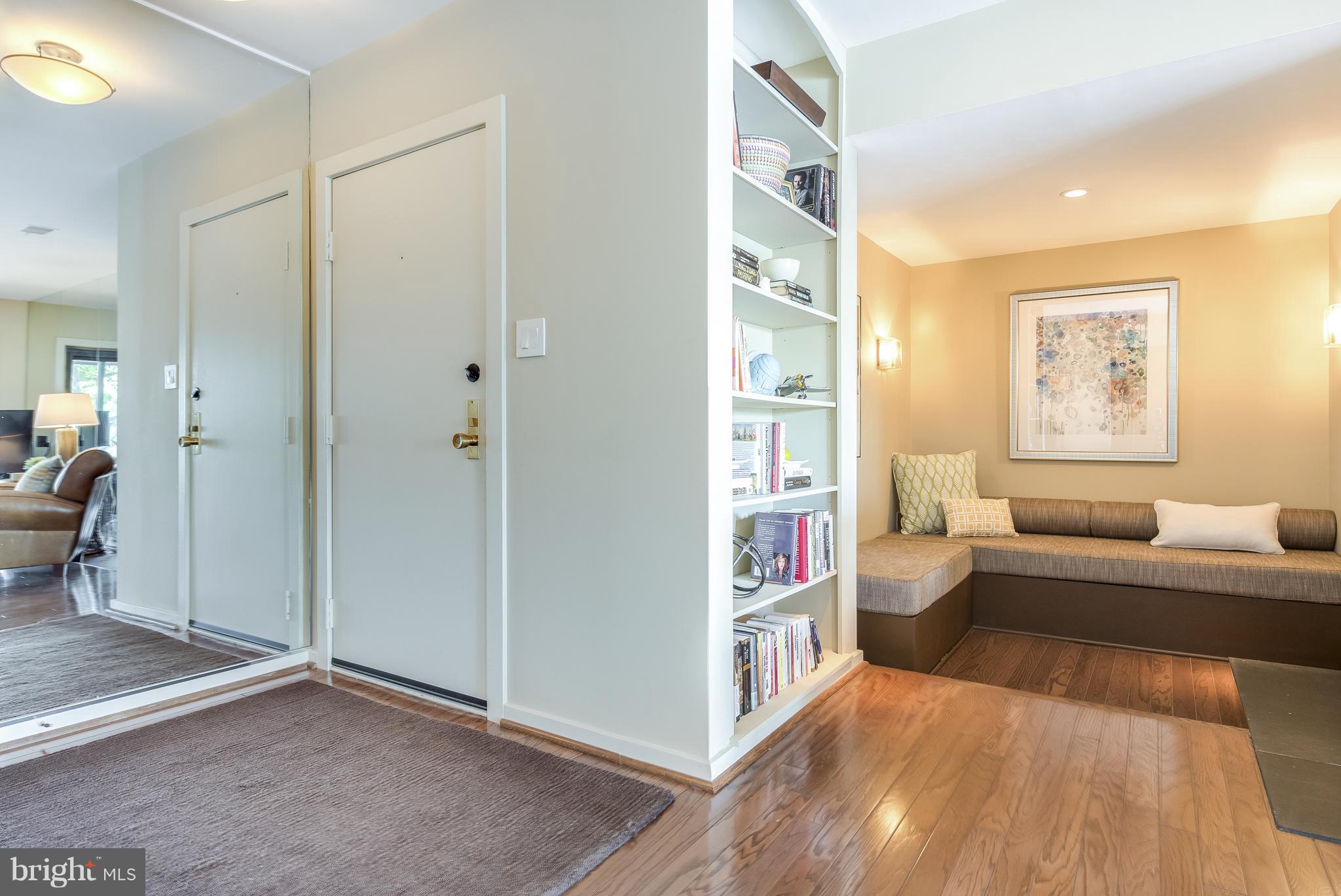 THE POINT CONDO - Residential