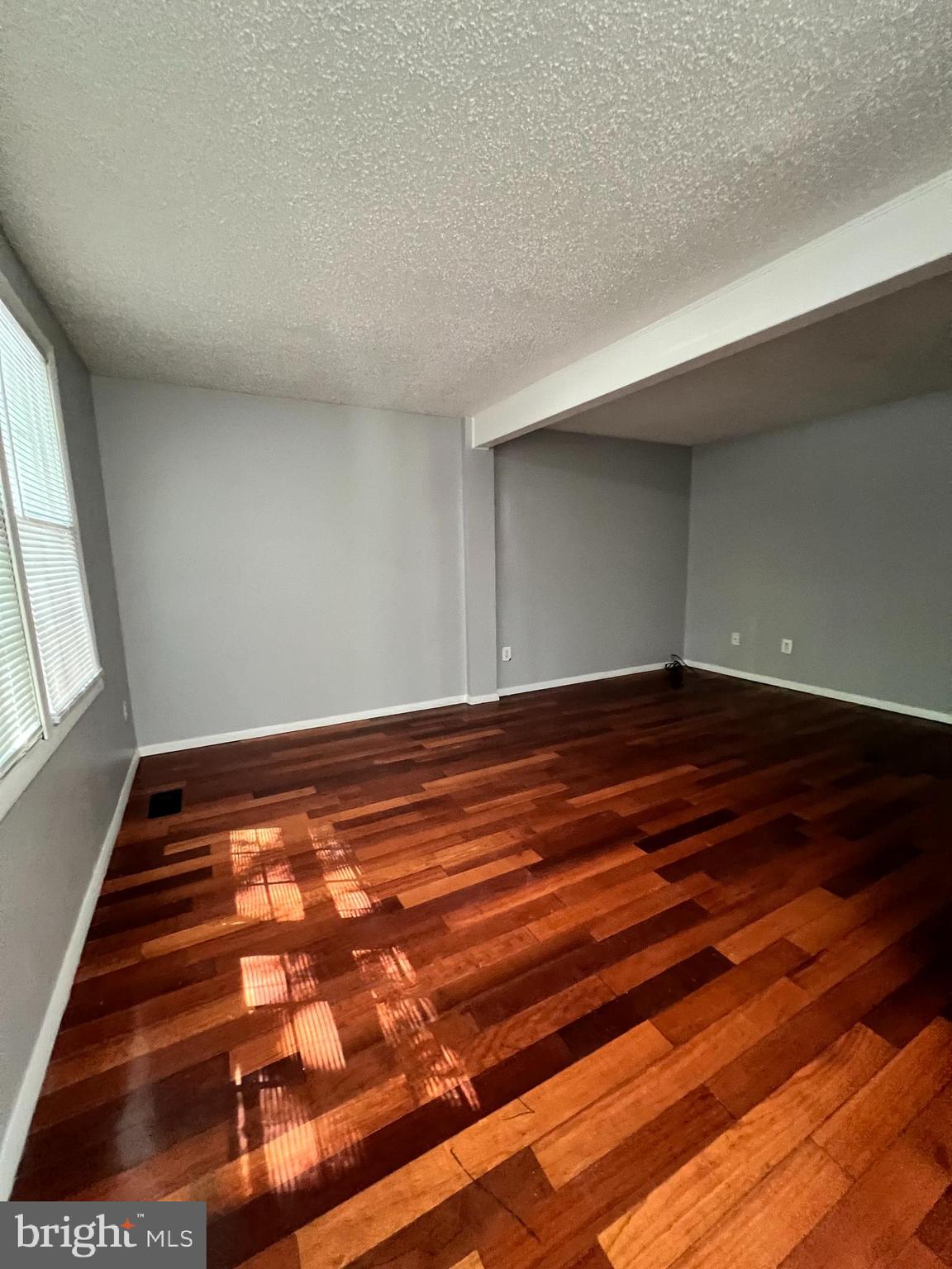 NEWINGTON FOREST - Residential Lease