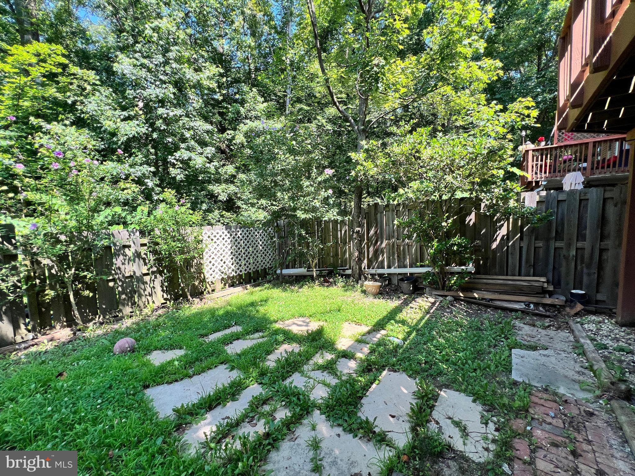 NEWINGTON FOREST - Residential Lease