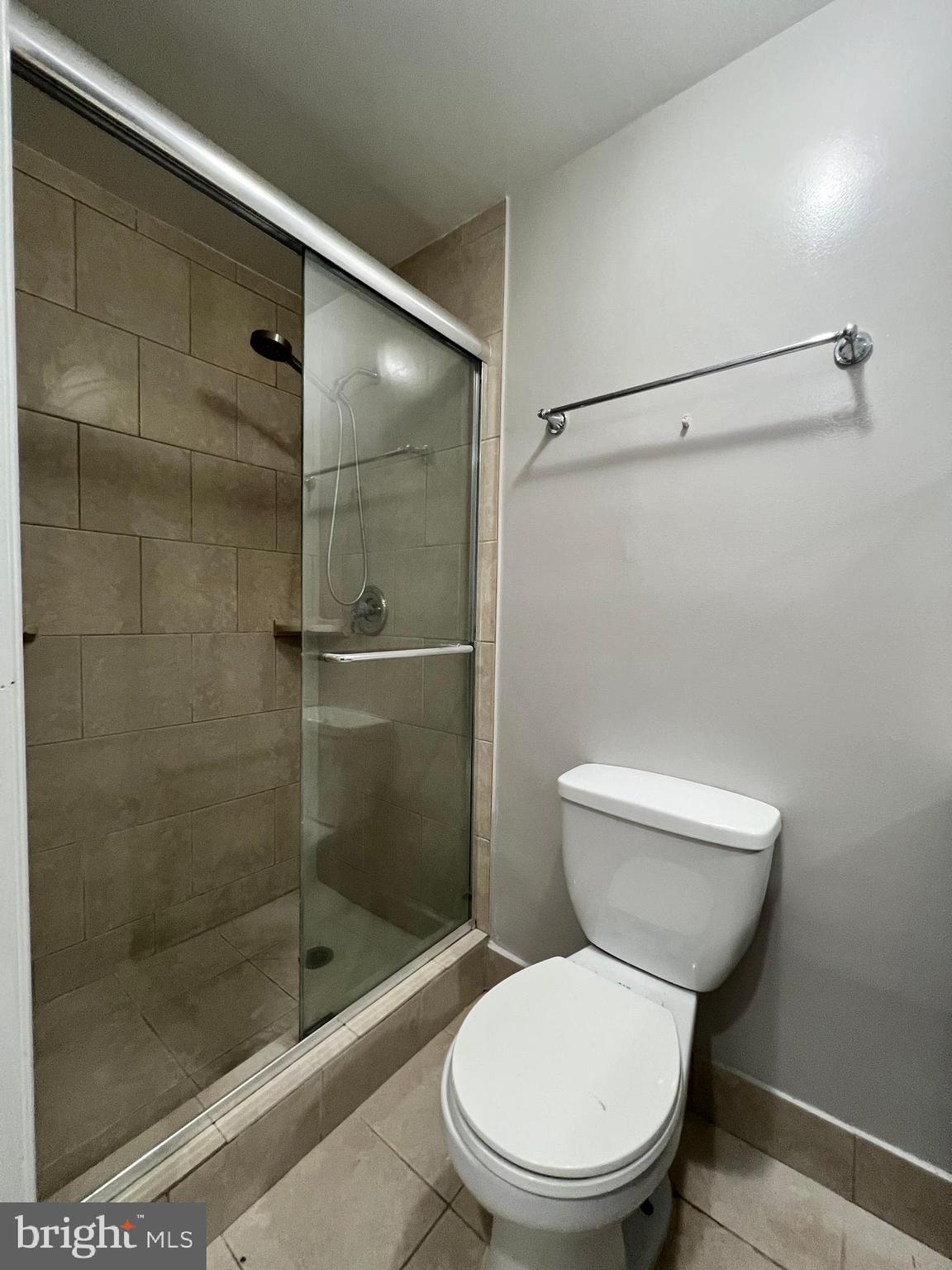 NEWINGTON FOREST - Residential Lease