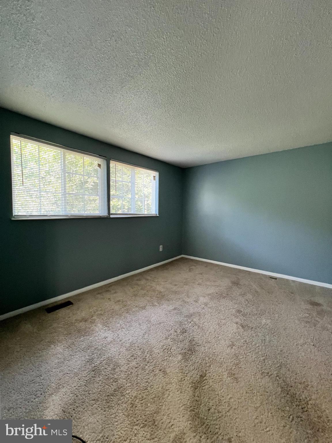 NEWINGTON FOREST - Residential Lease