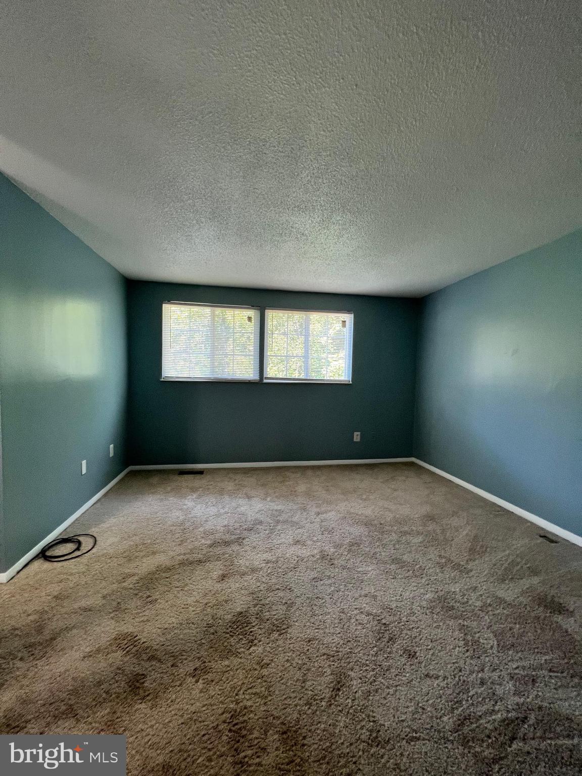 NEWINGTON FOREST - Residential Lease