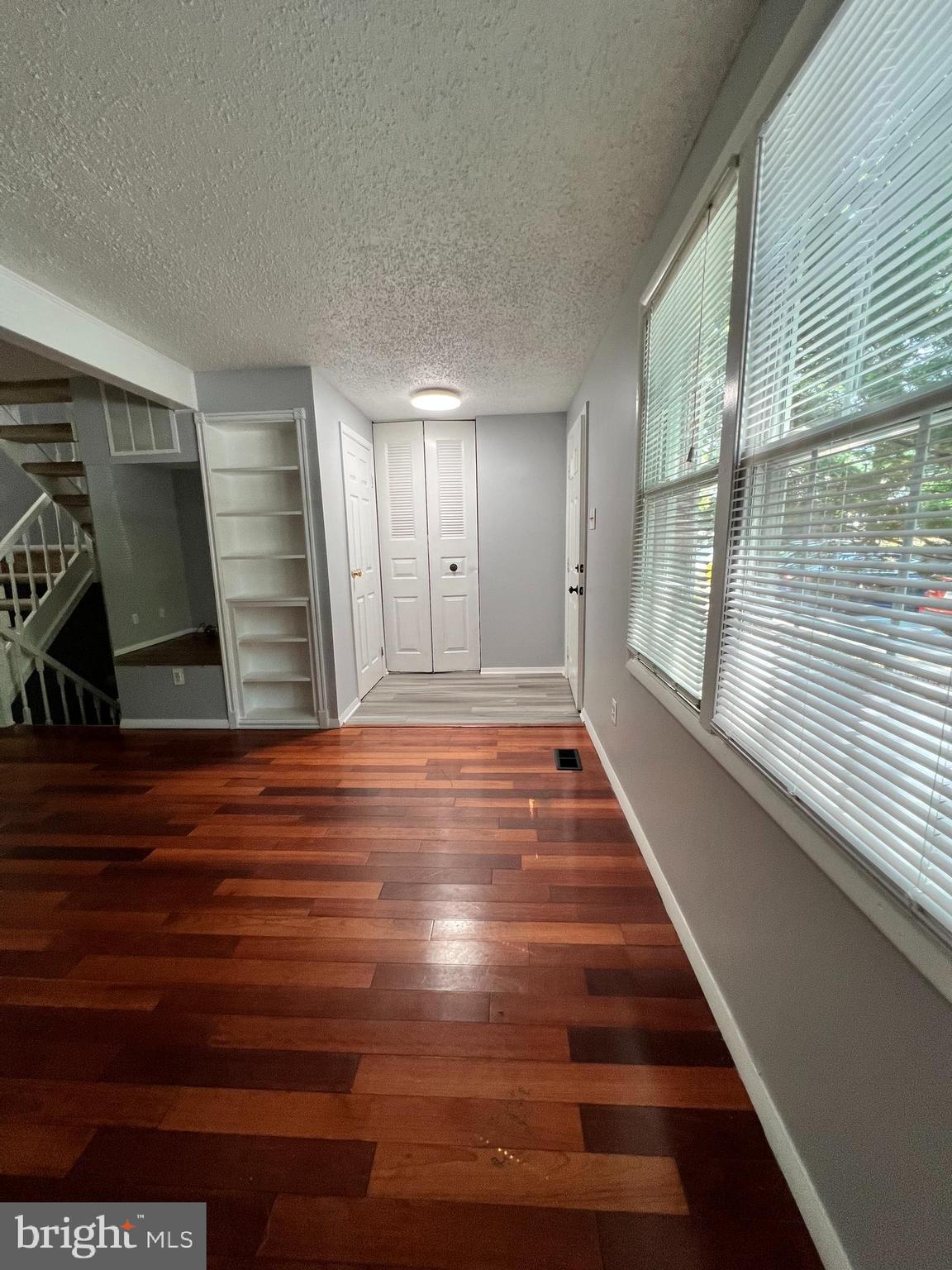 NEWINGTON FOREST - Residential Lease