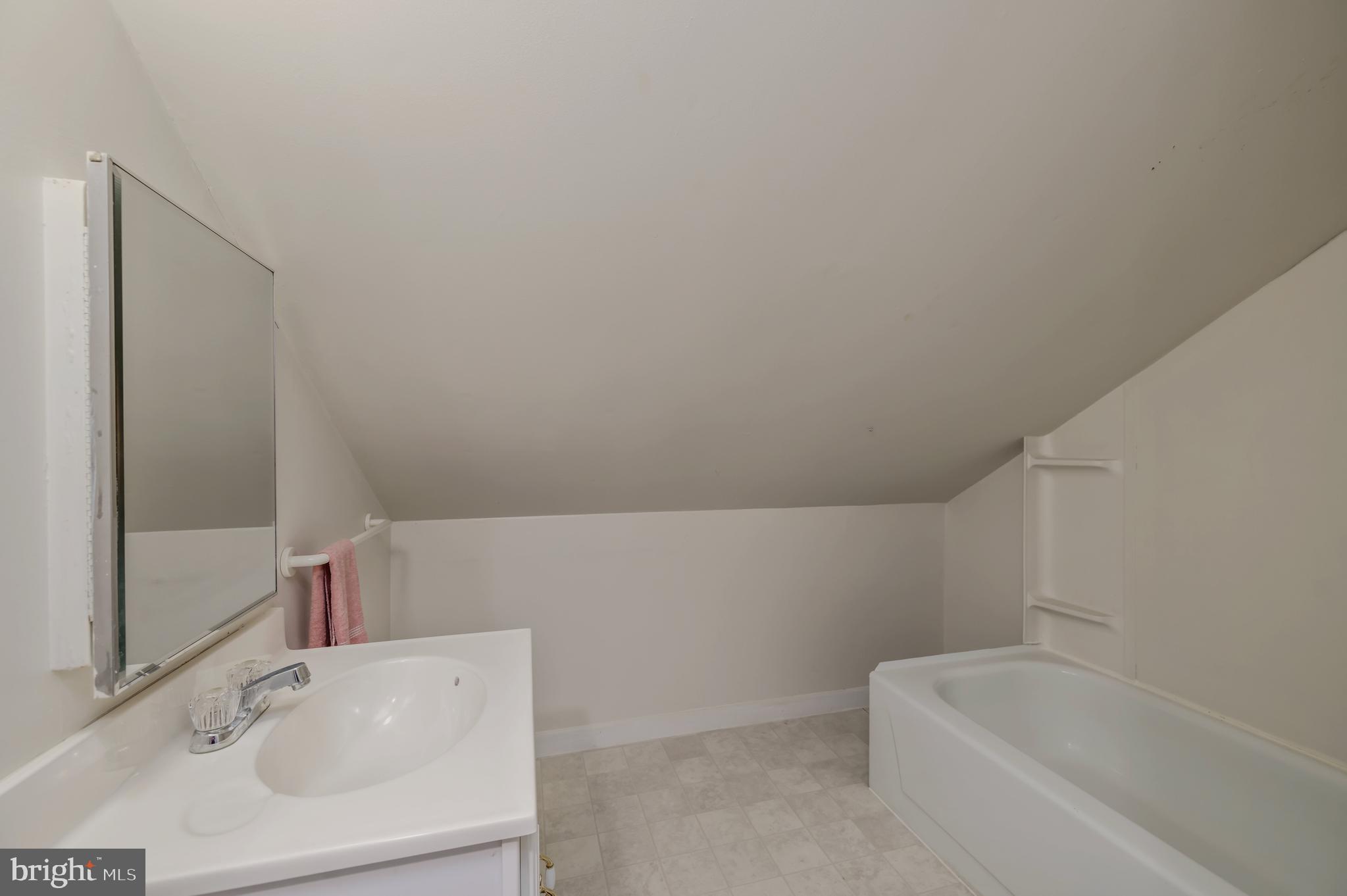 THE HAMLET - Residential