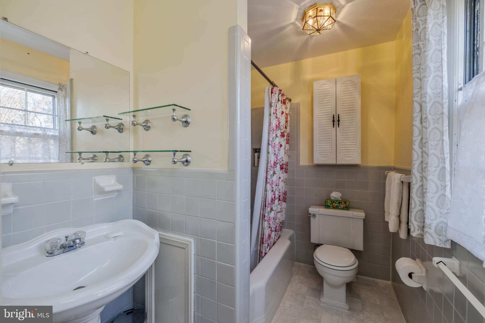 THE HAMLET - Residential