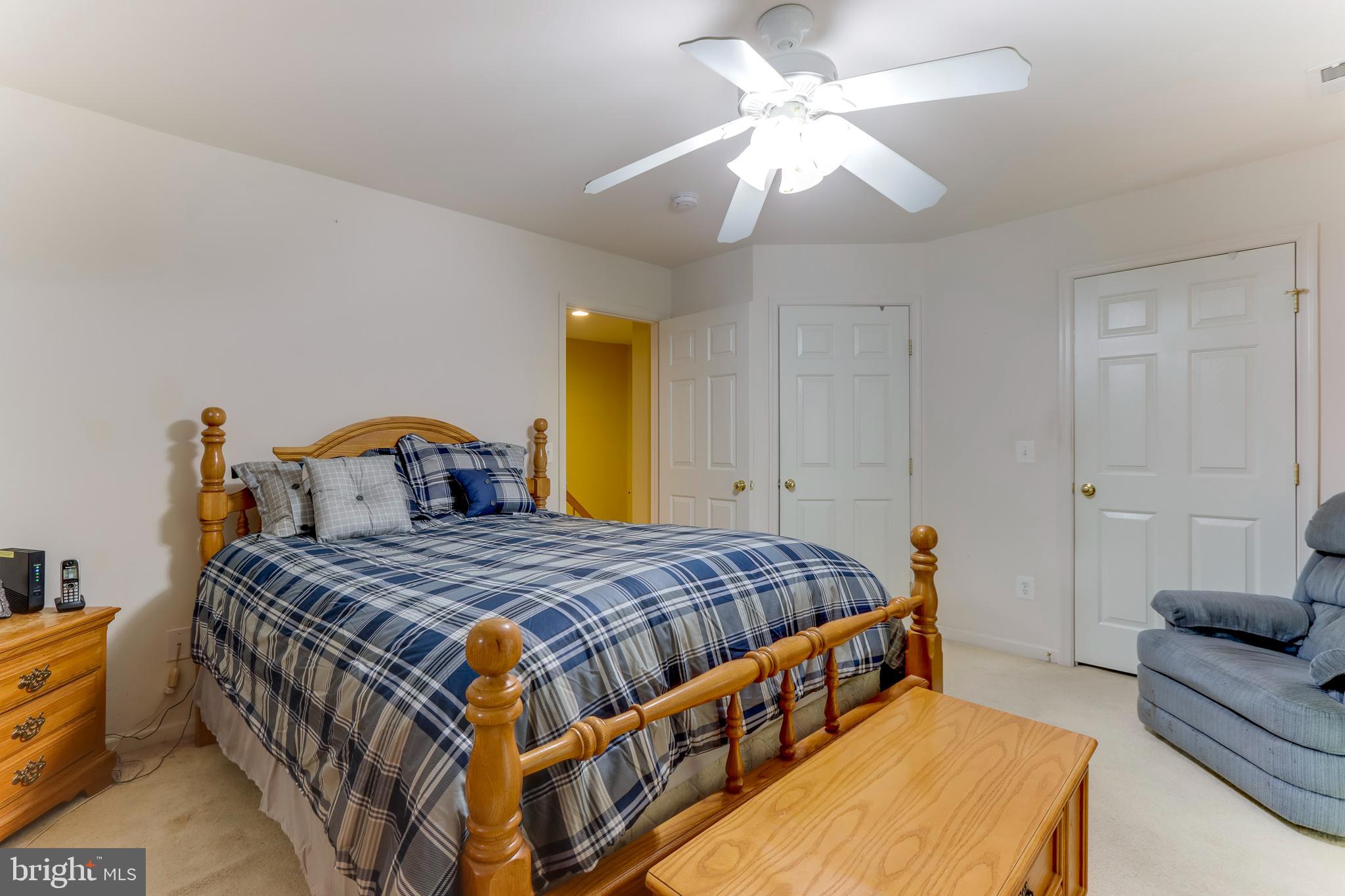 LAKELAND PLACE - Residential