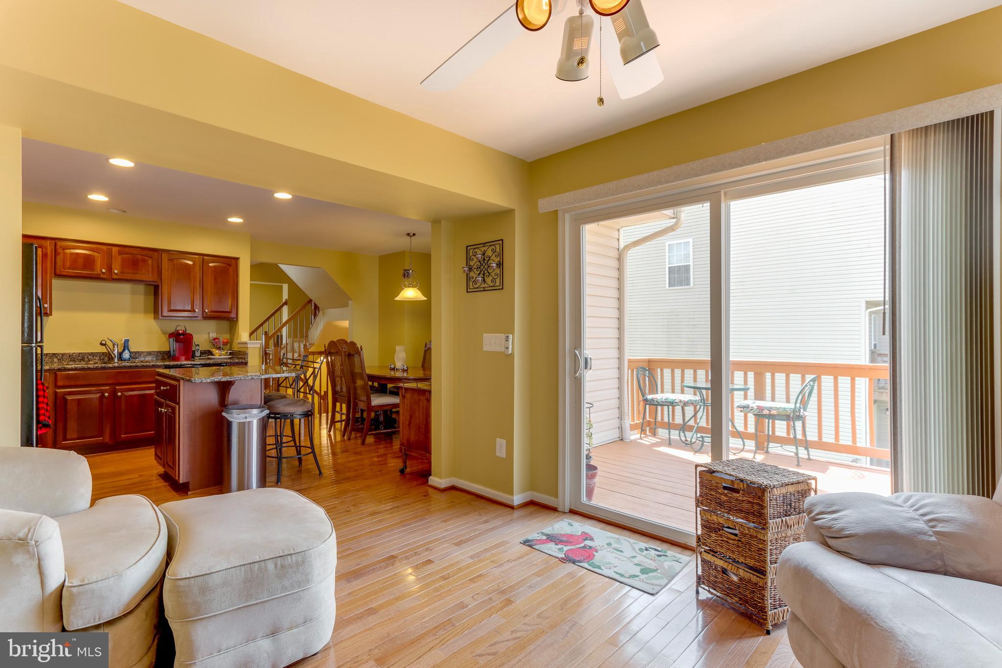 LAKELAND PLACE - Residential