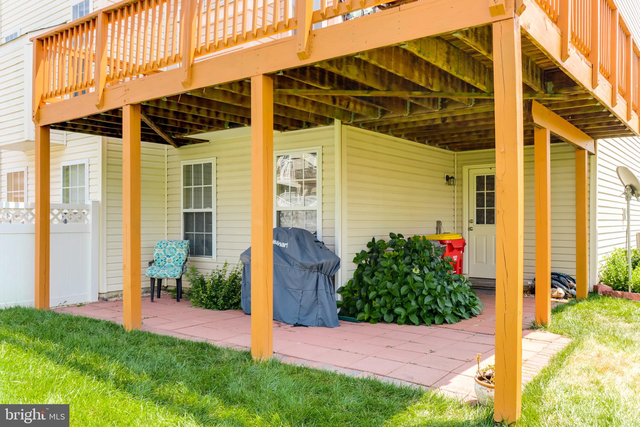 LAKELAND PLACE - Residential