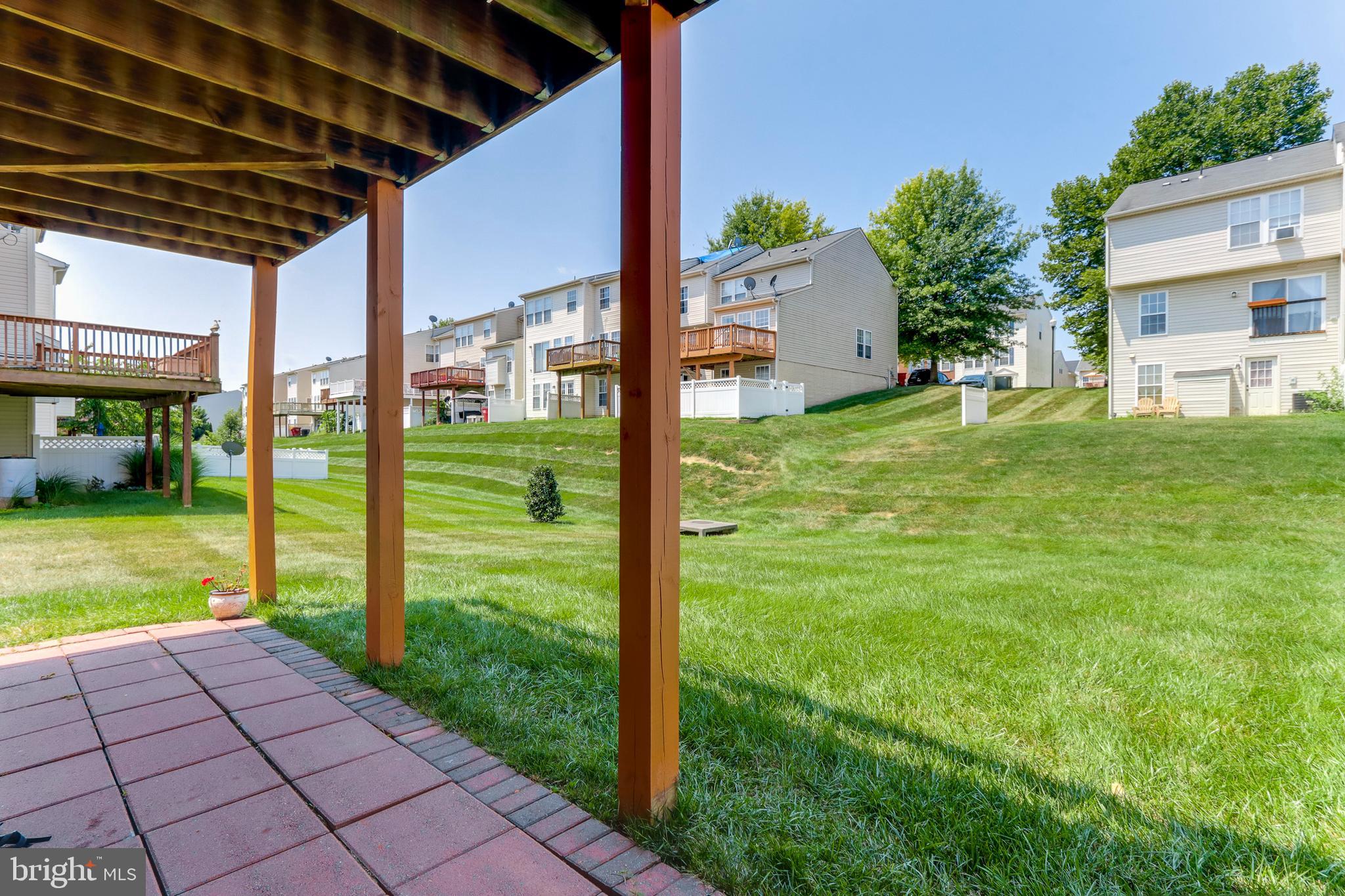 LAKELAND PLACE - Residential