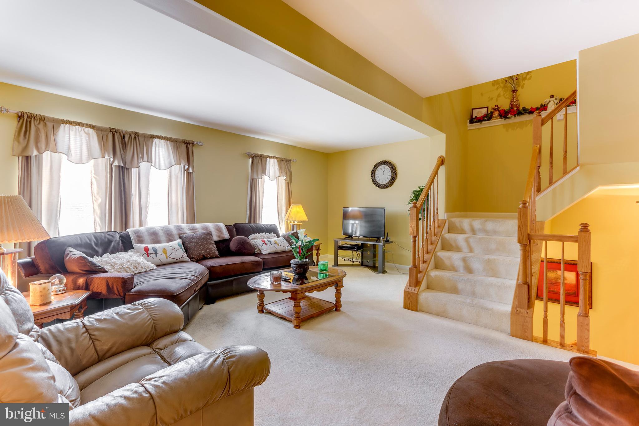 LAKELAND PLACE - Residential