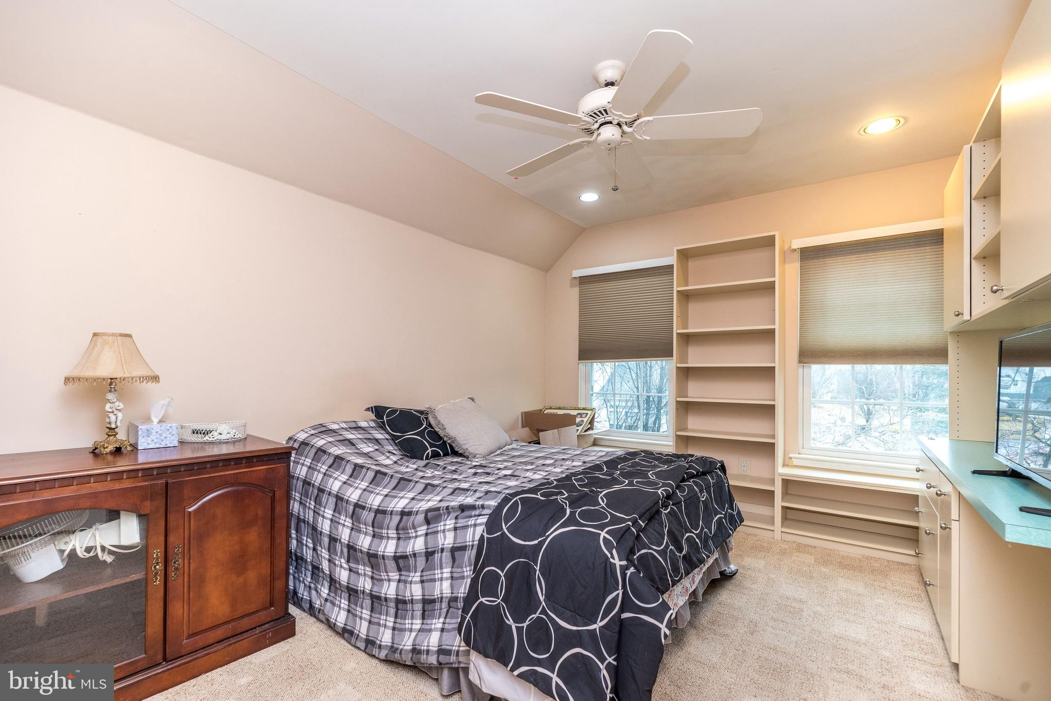 WOODFIELD ESTATES - Residential