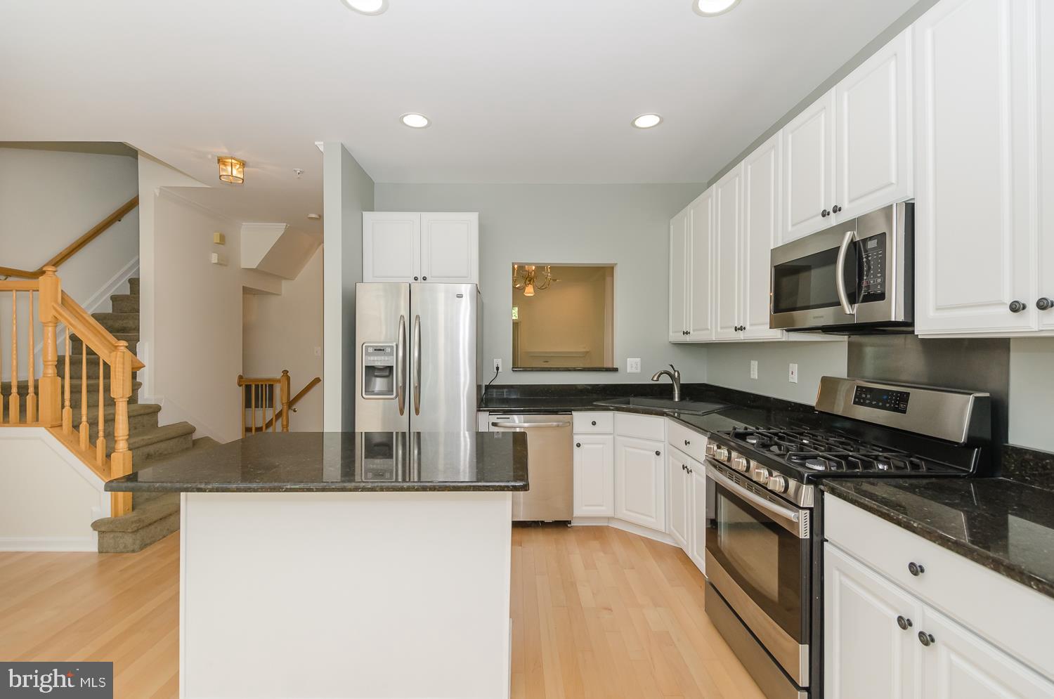 TIDEWATER COLONY - Residential