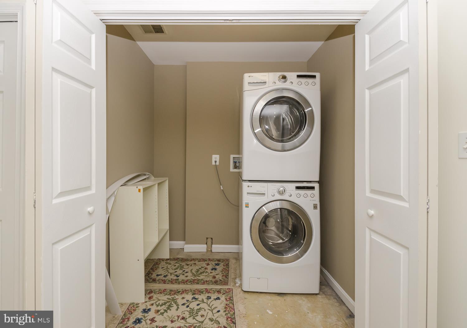 TIDEWATER COLONY - Residential