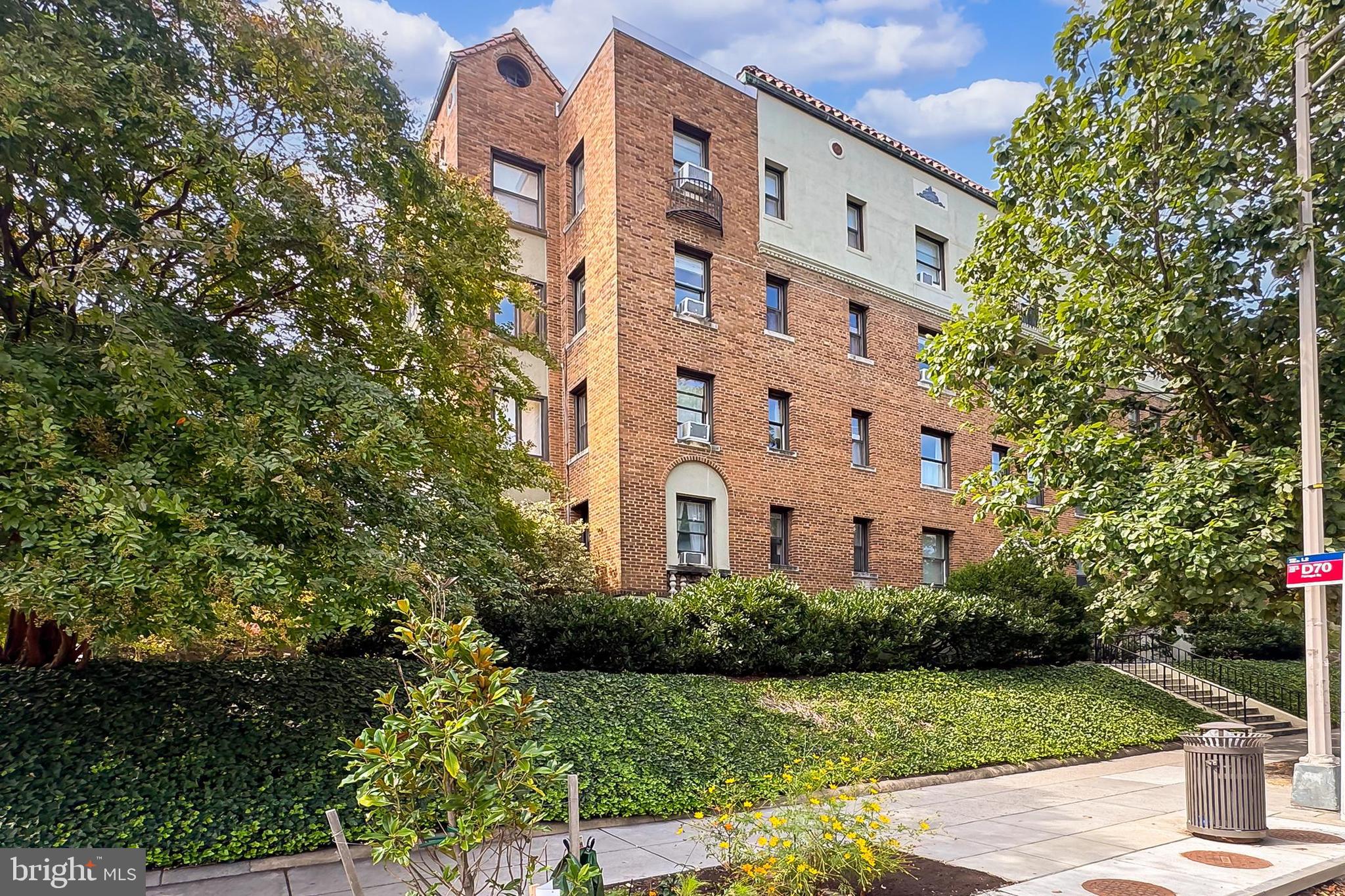 3600 CONNECTICUT AVENUE NW 105