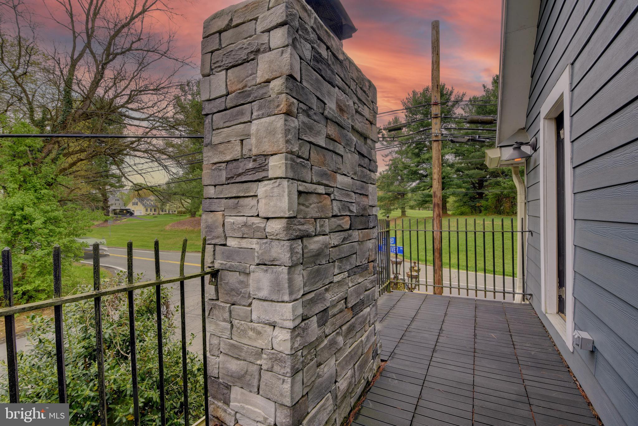 MIDDLEBURG - Residential