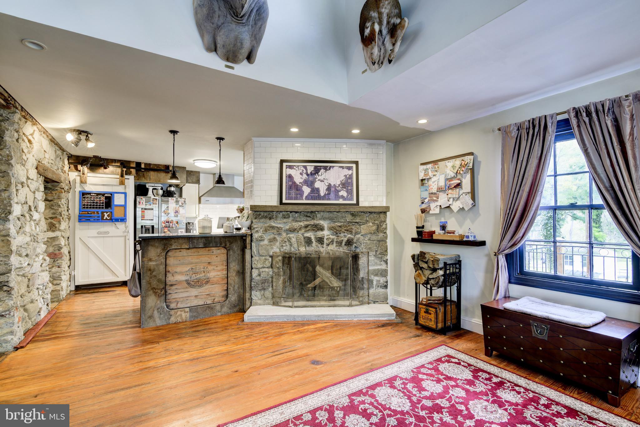 MIDDLEBURG - Residential