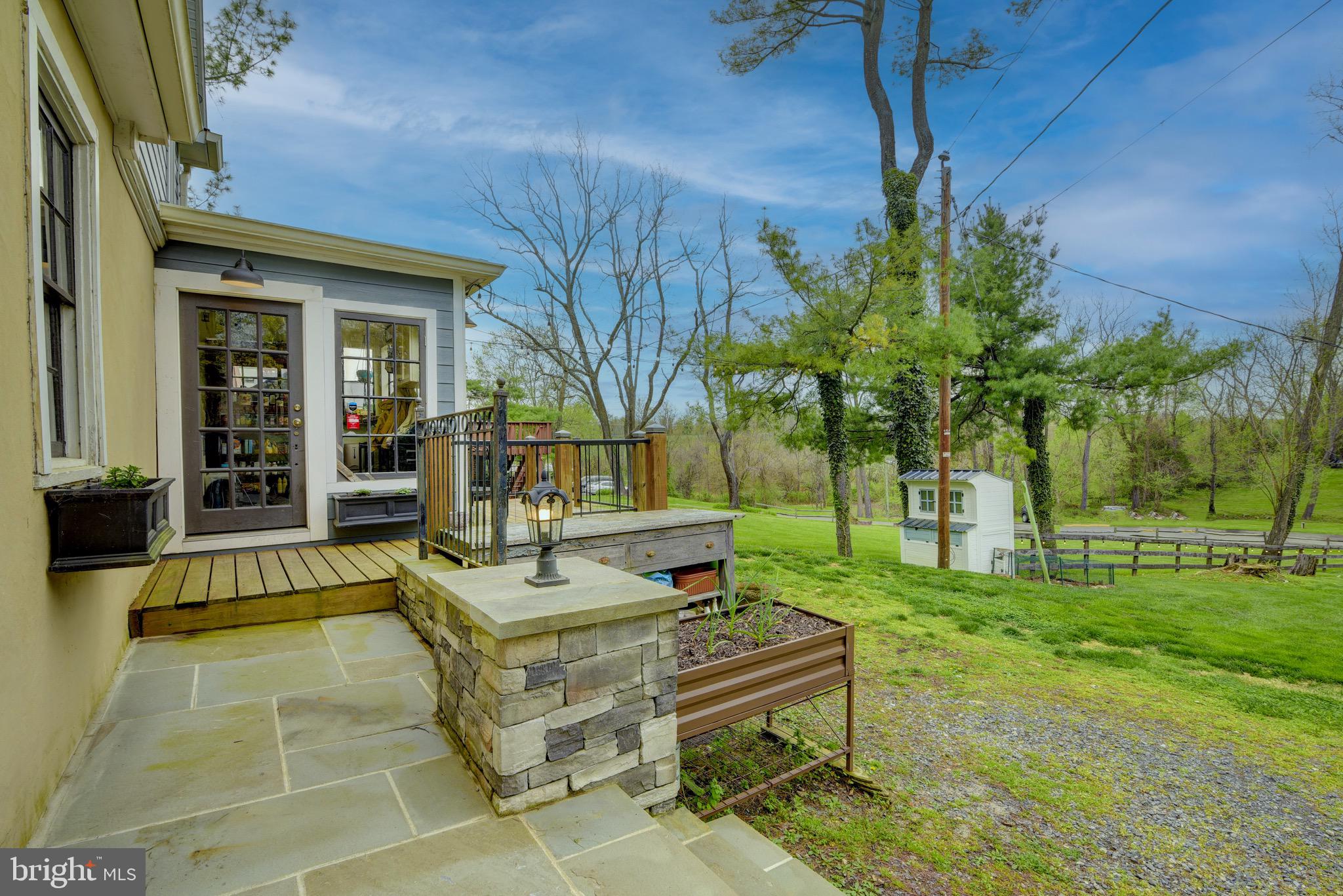 MIDDLEBURG - Residential