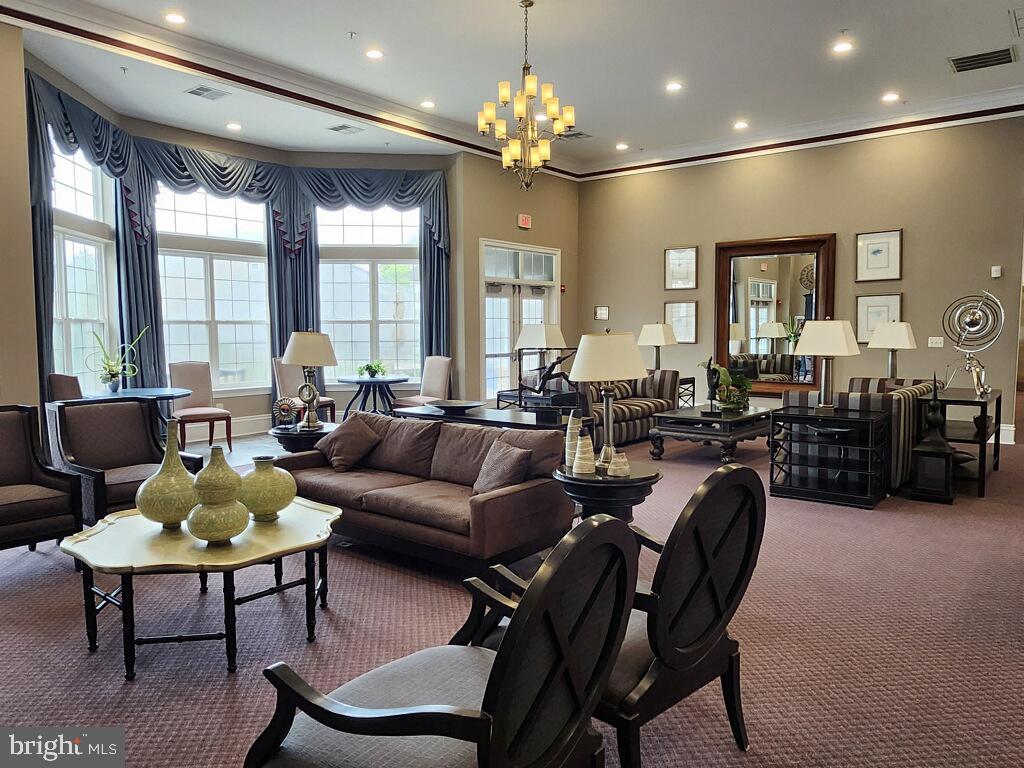 CAMERON GROVE CONDO IX> - Residential