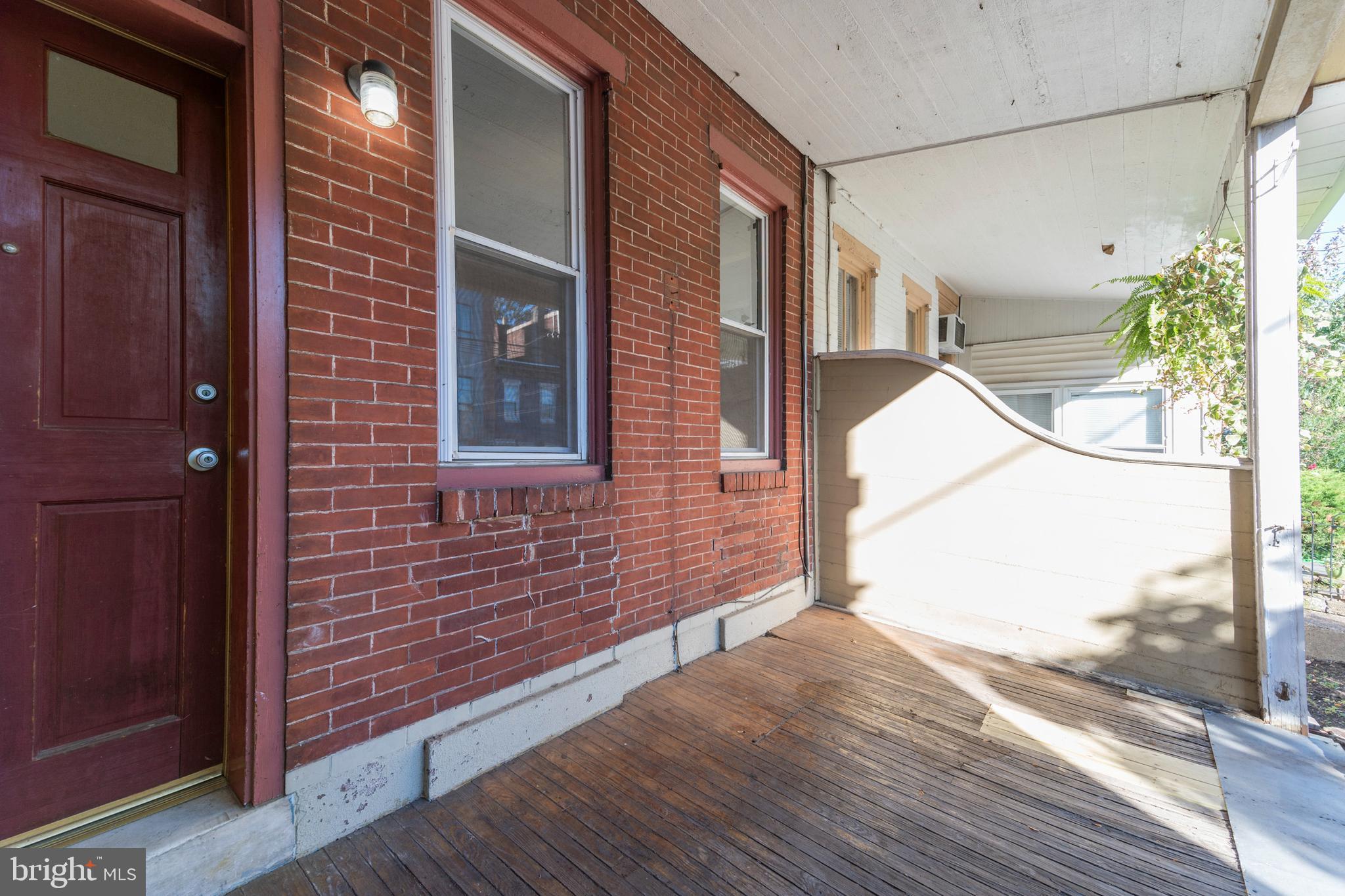 BREWERYTOWN - Residential Lease