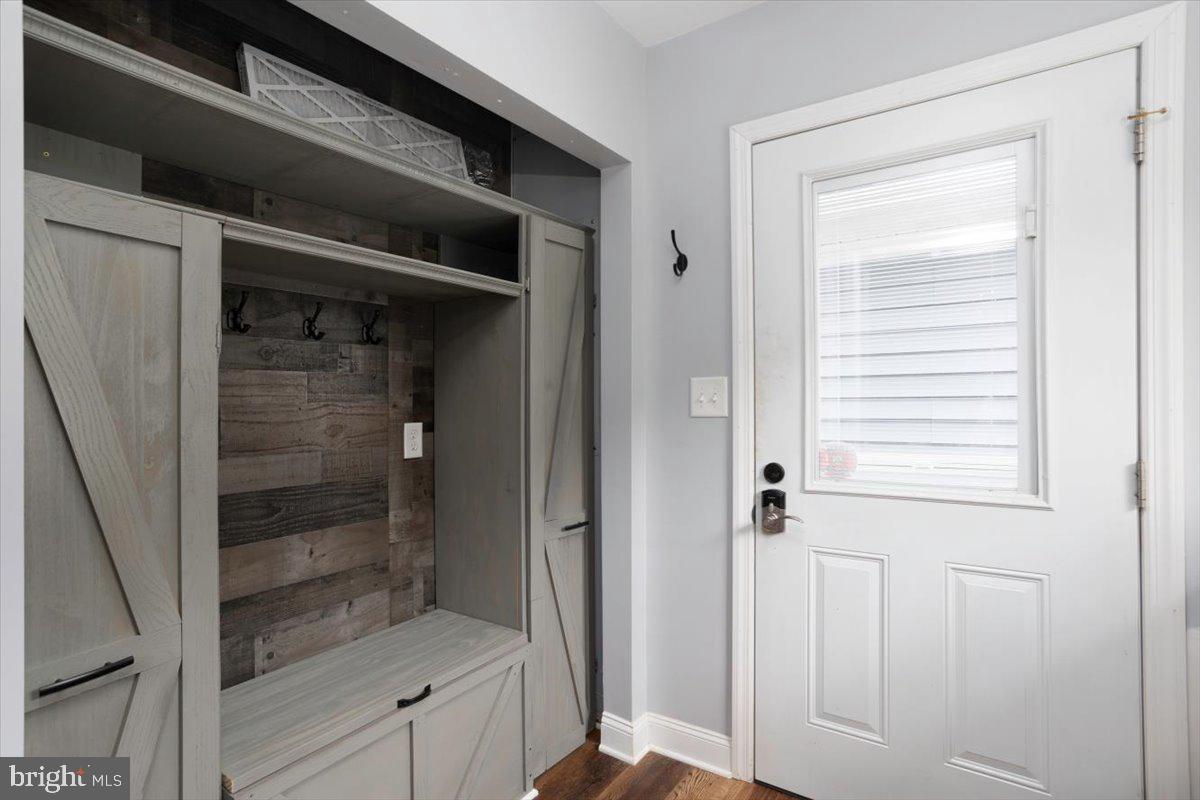 MOUNT HOLLY - Residential