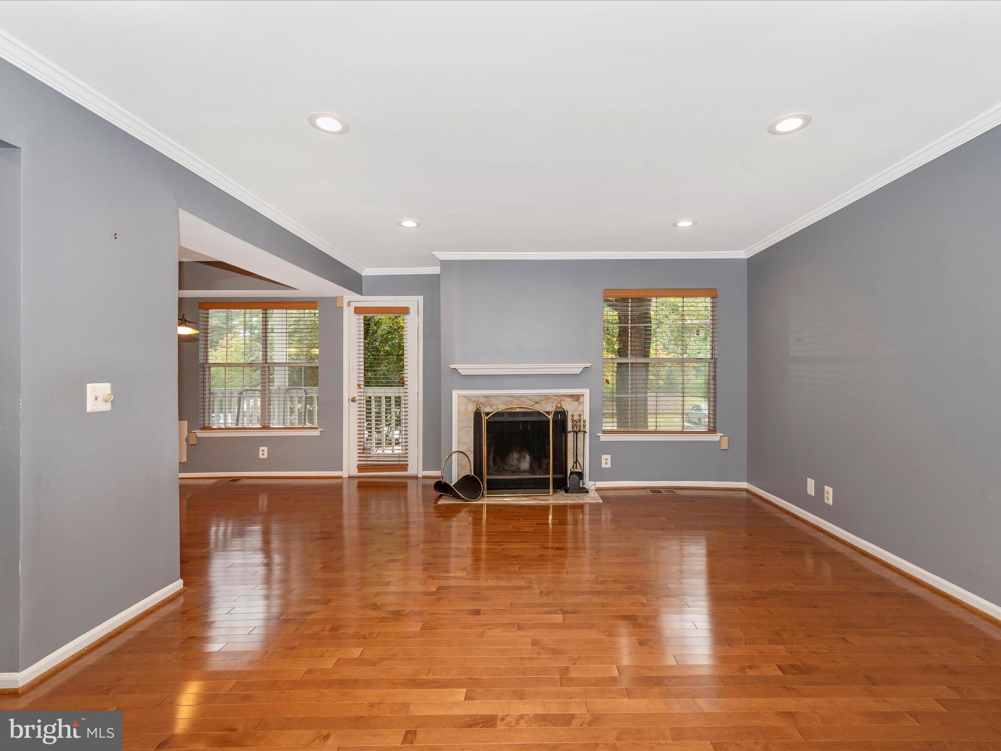 THE GABLES ON TUCKERMAN - Residential