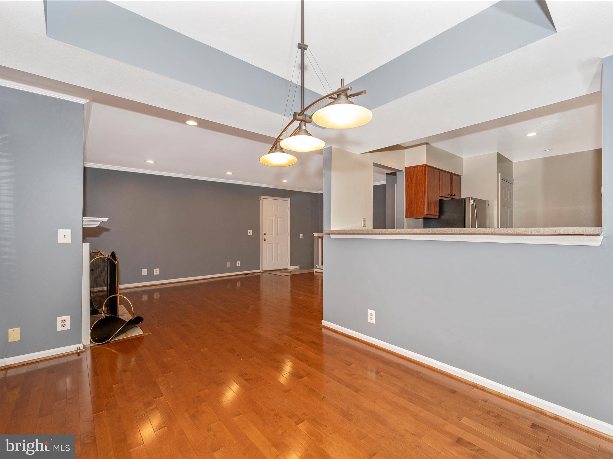 THE GABLES ON TUCKERMAN - Residential