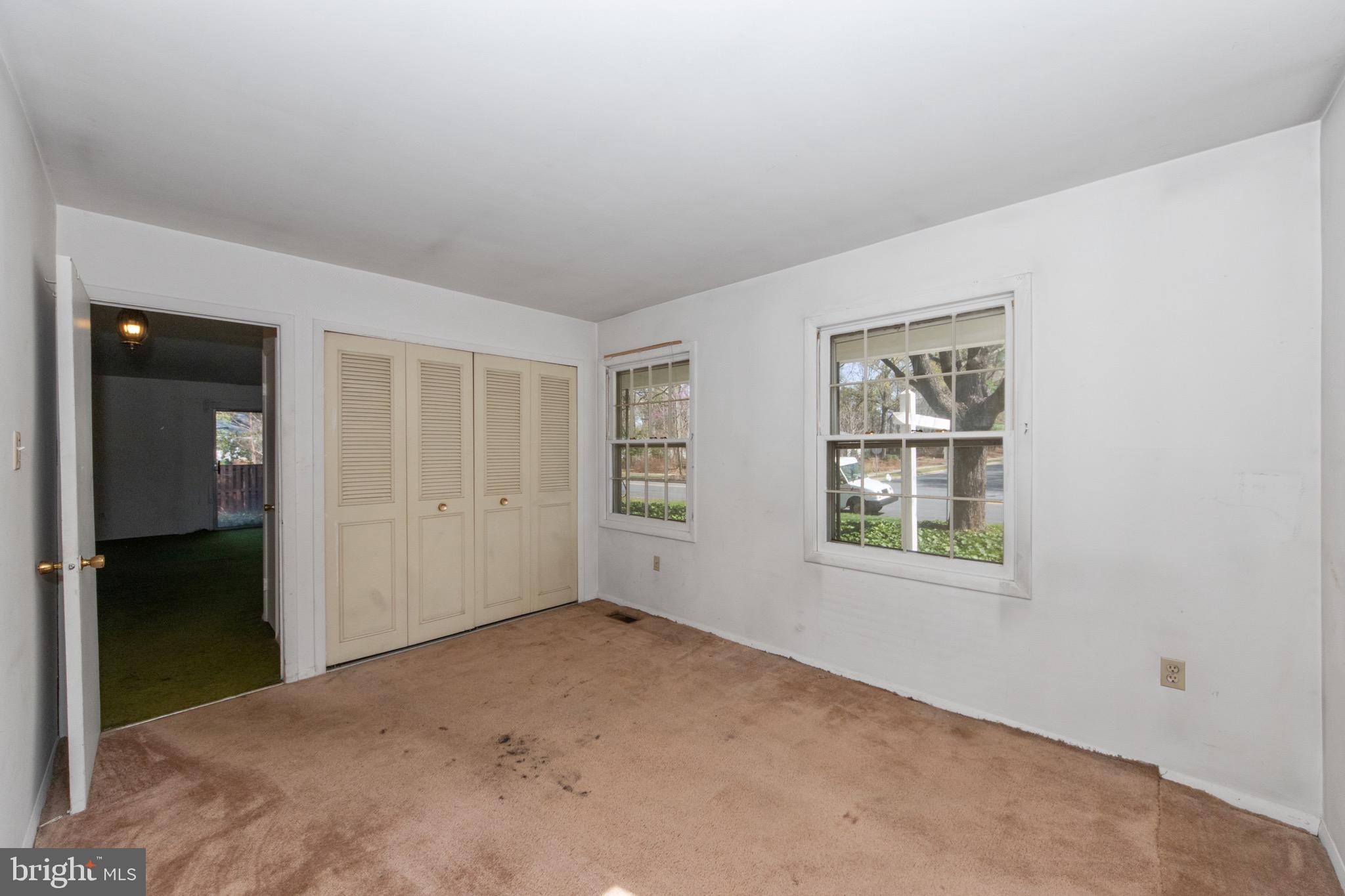 CROFTON TOWNE/PARK - Residential