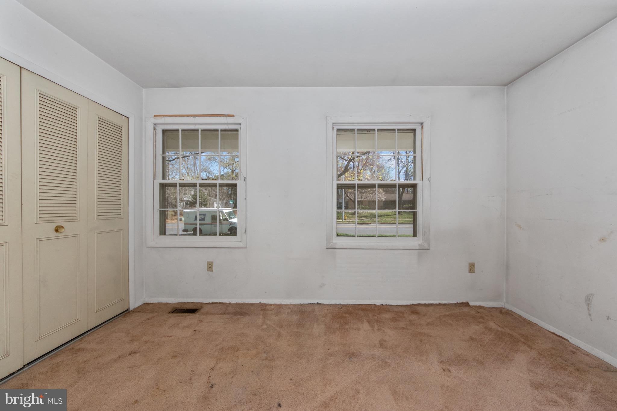 CROFTON TOWNE/PARK - Residential