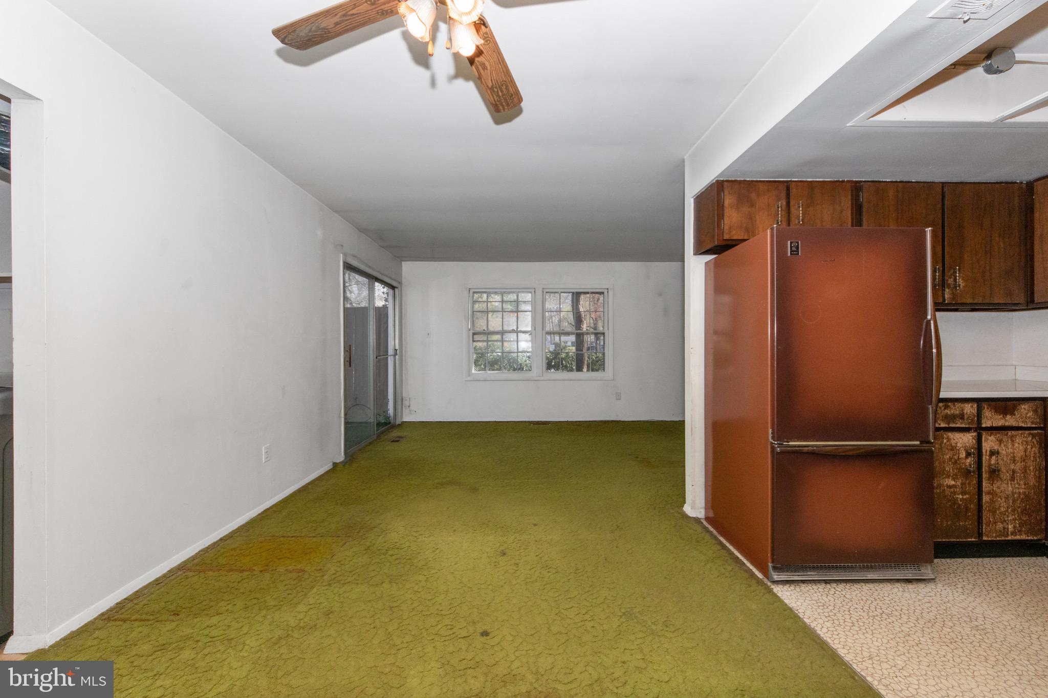 CROFTON TOWNE/PARK - Residential