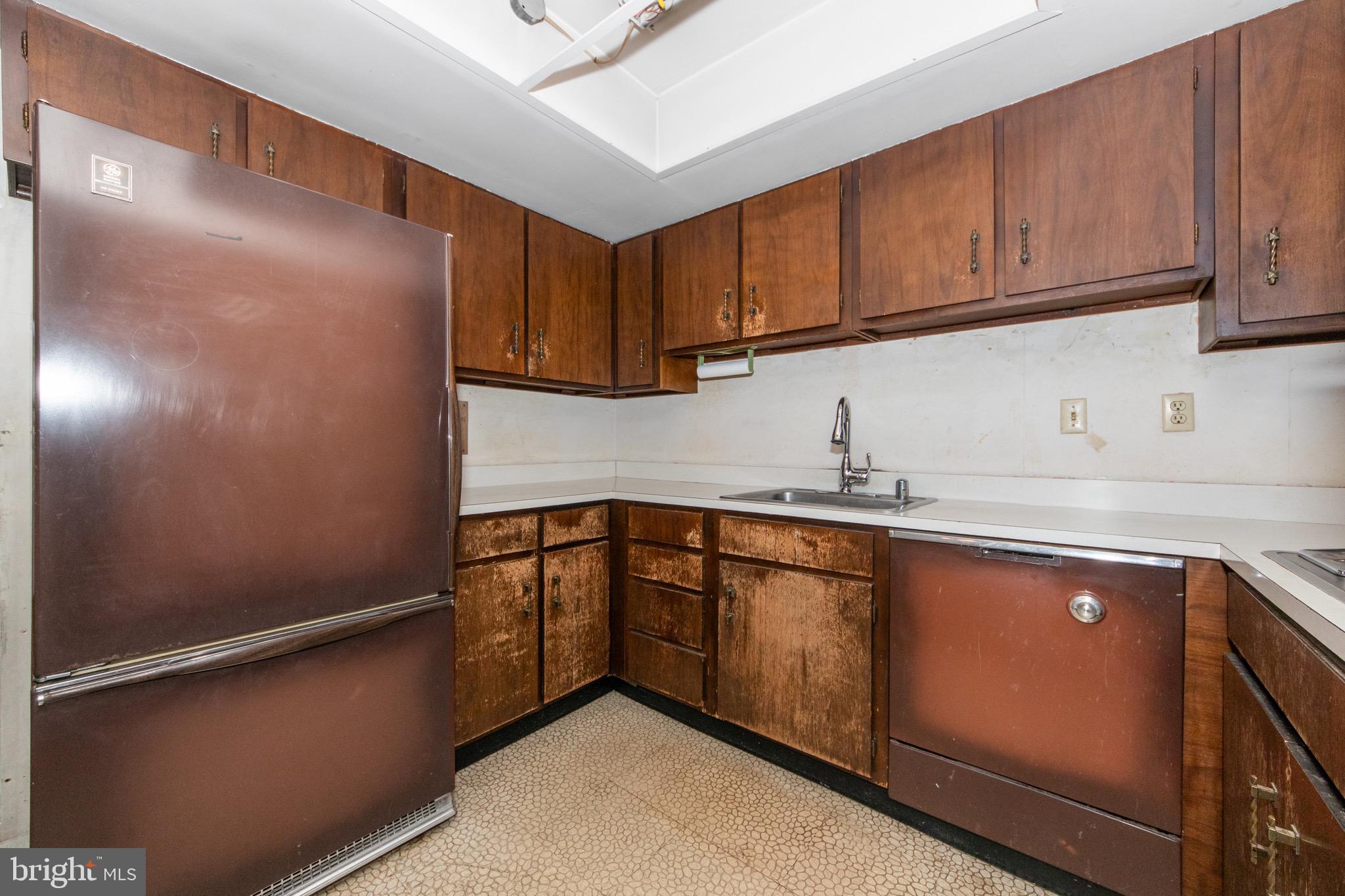 CROFTON TOWNE/PARK - Residential