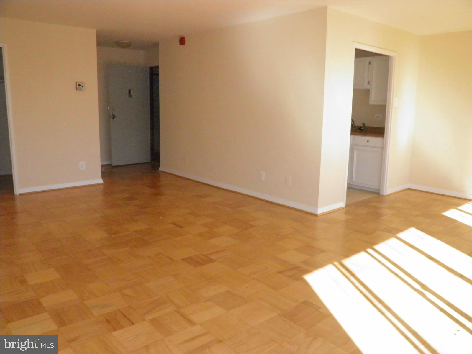 WOODSIDE - Residential Lease