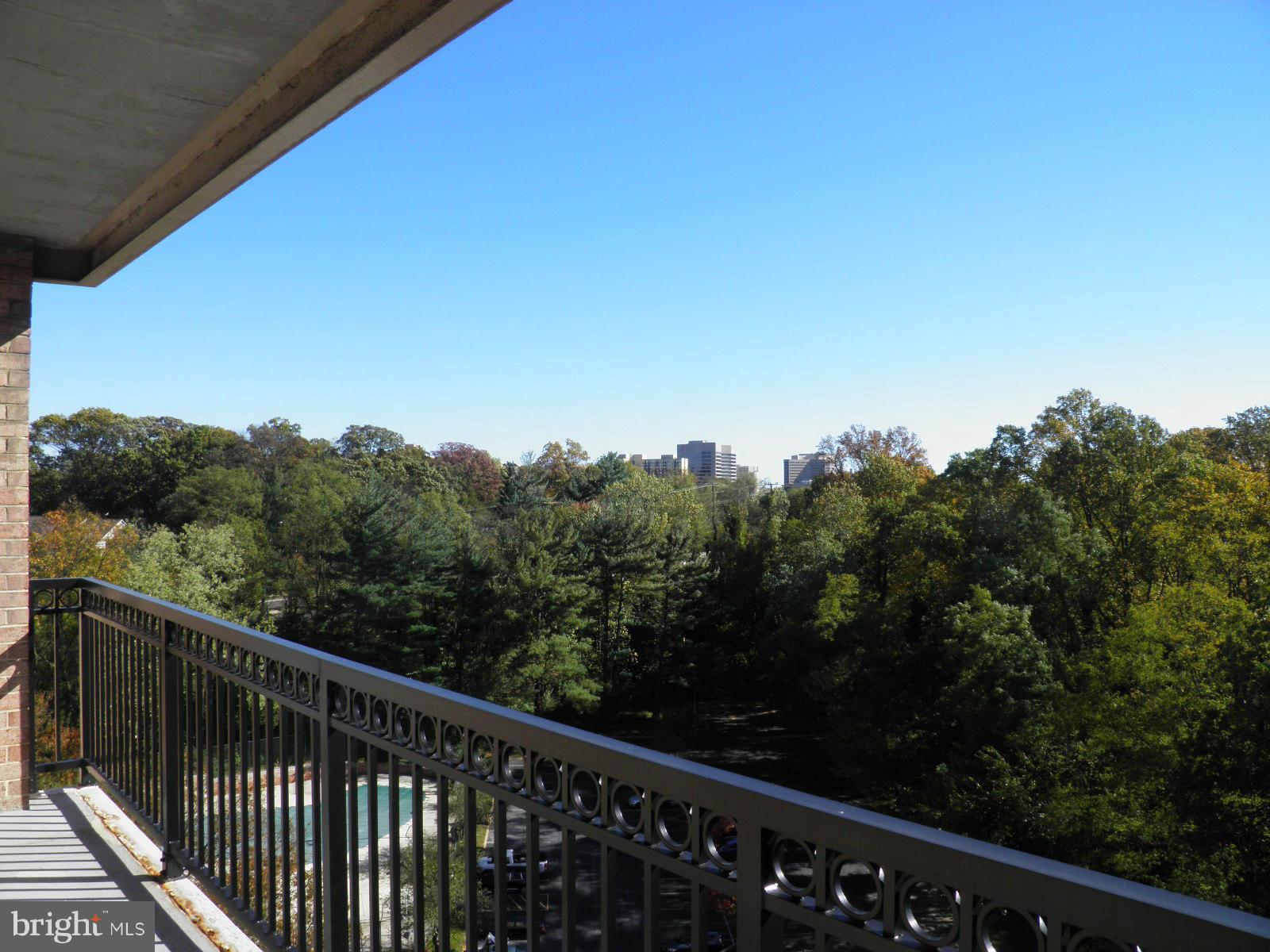 WOODSIDE - Residential Lease