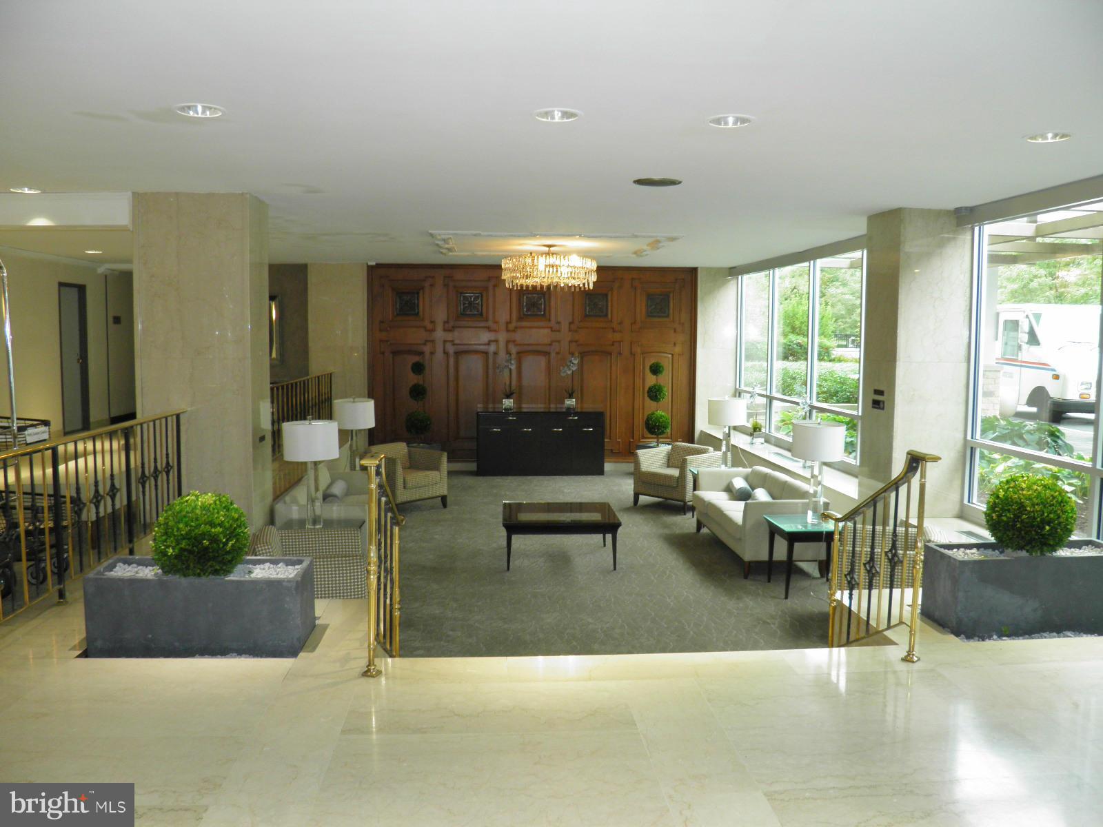 WOODSIDE - Residential Lease