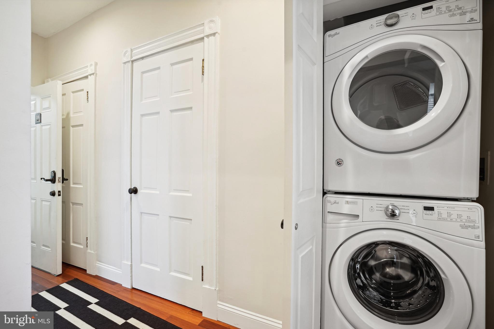 LOGAN CIRCLE - Residential Income