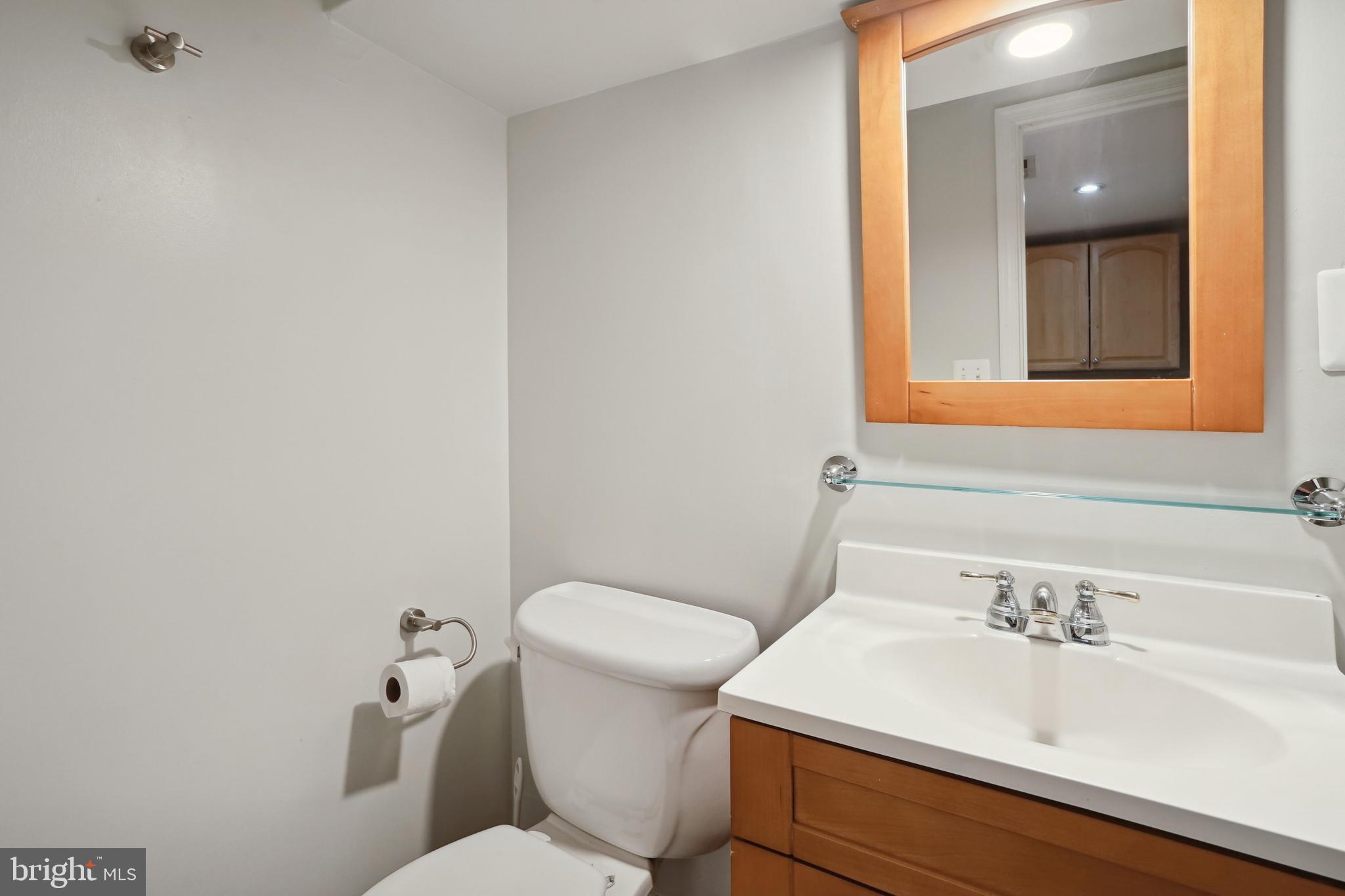 LOGAN CIRCLE - Residential Income