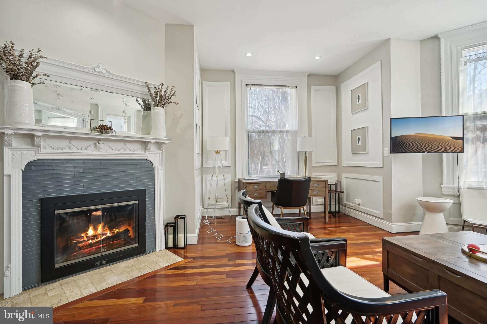 LOGAN CIRCLE - Residential Income