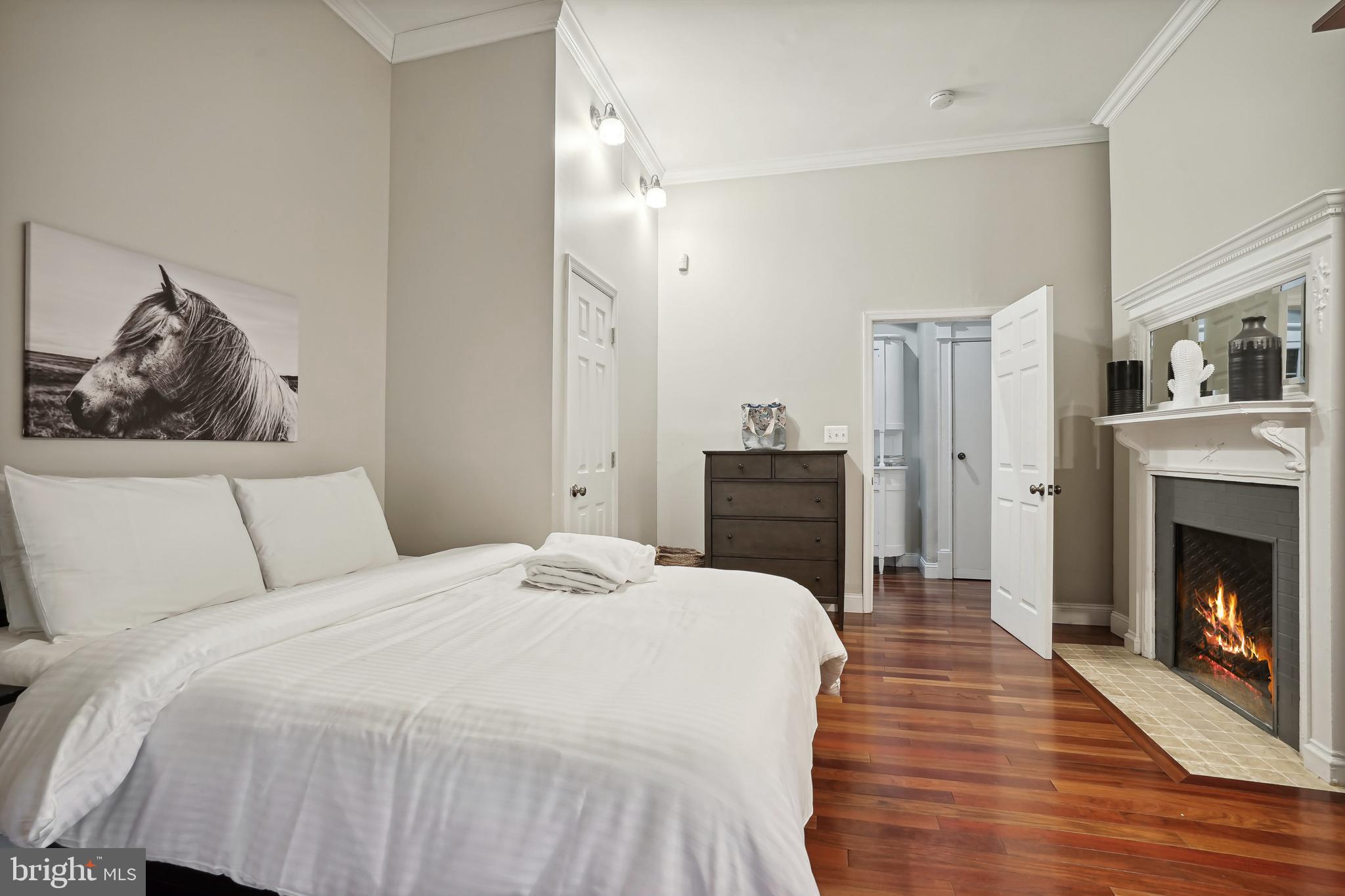 LOGAN CIRCLE - Residential Income