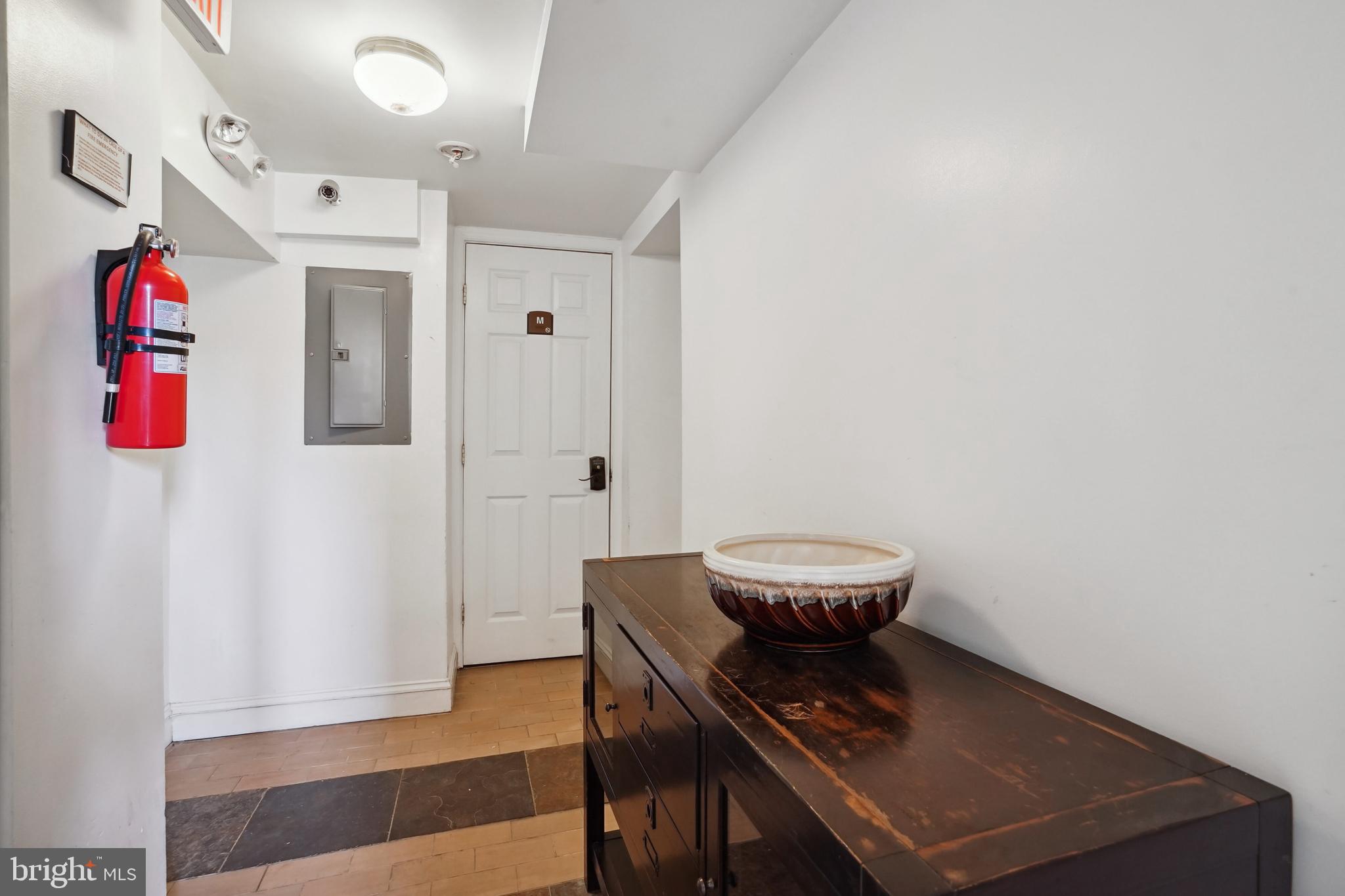 LOGAN CIRCLE - Residential Income