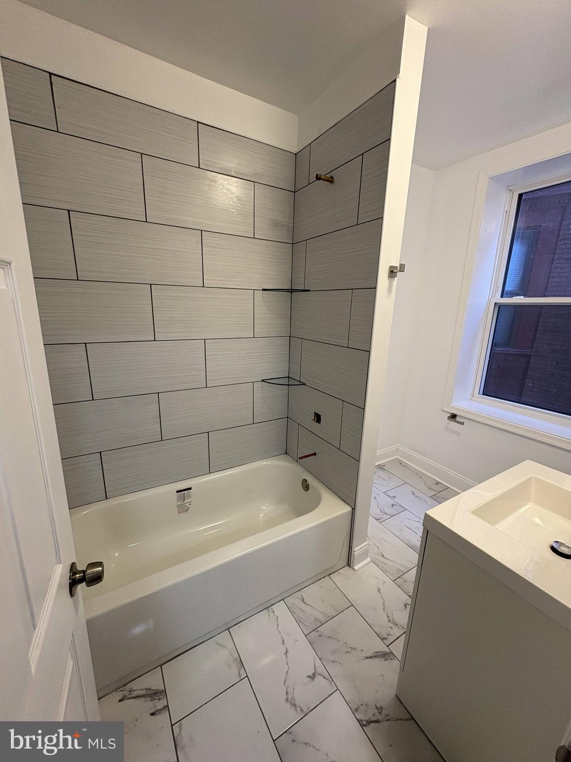 POWELTON VILLAGE - Residential Lease